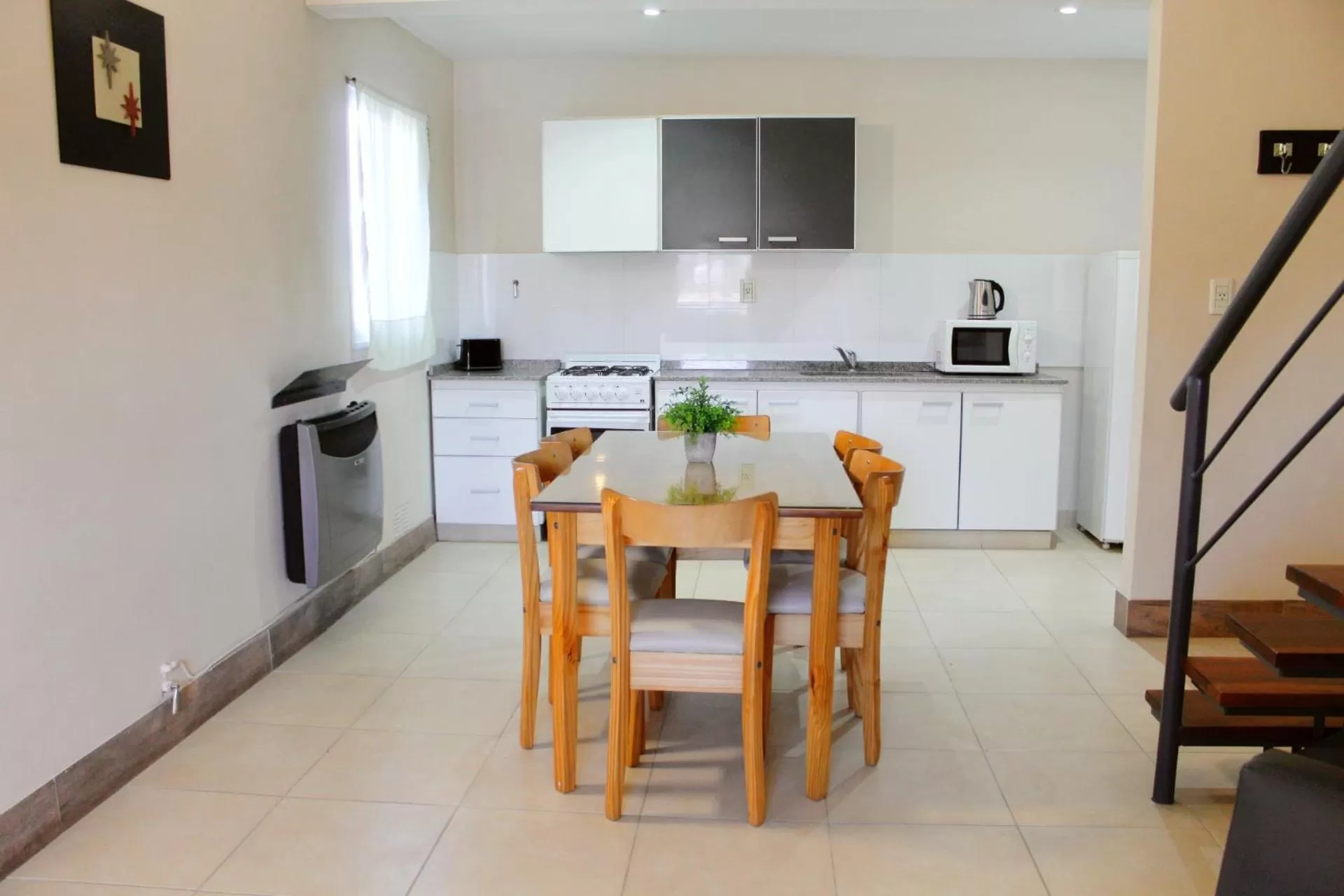 kitchen in Soltigua Apart Hotel Mendoza