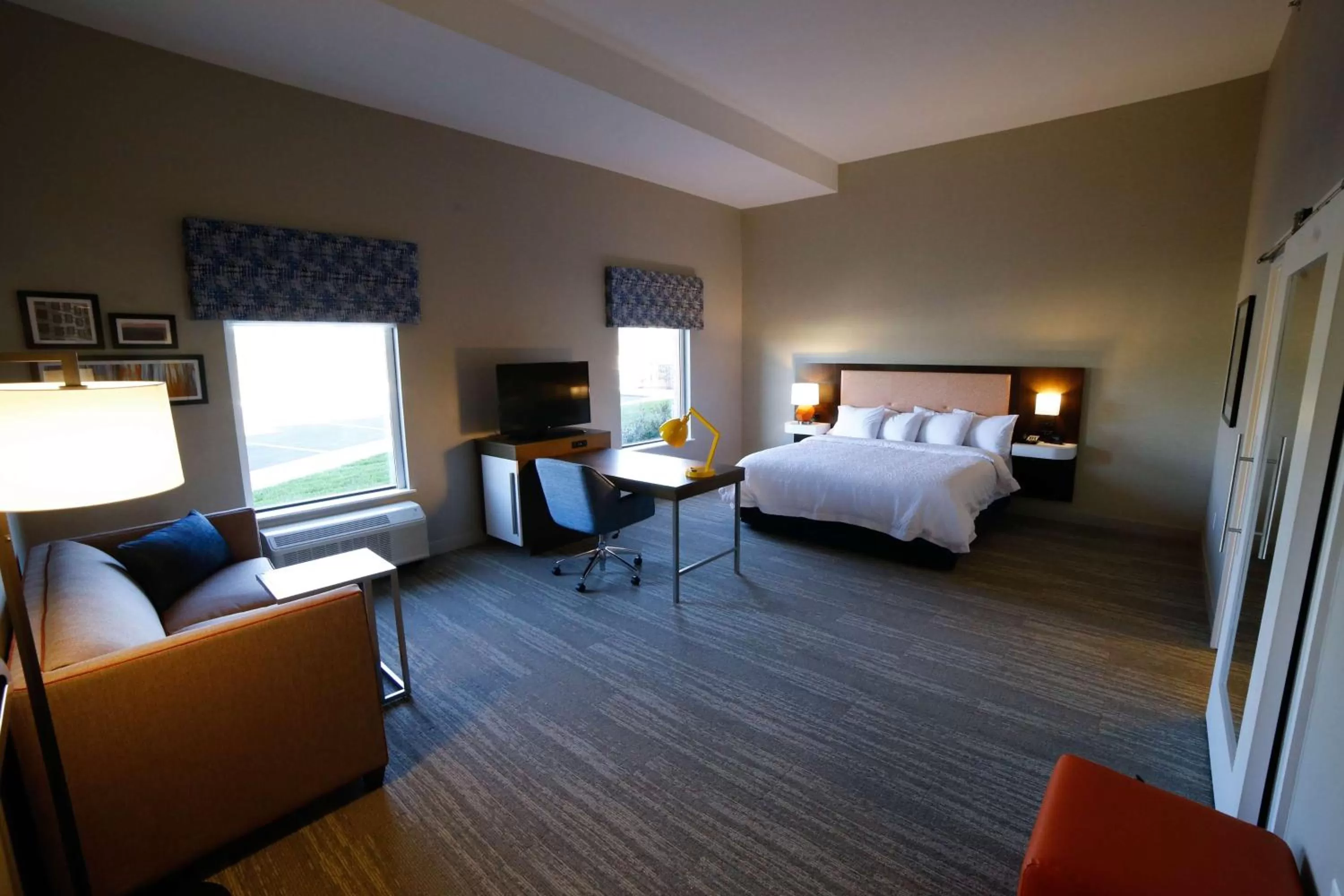 King Studio Suite - Hearing Accessible/Non-Smoking in Hampton Inn & Suites Forest City