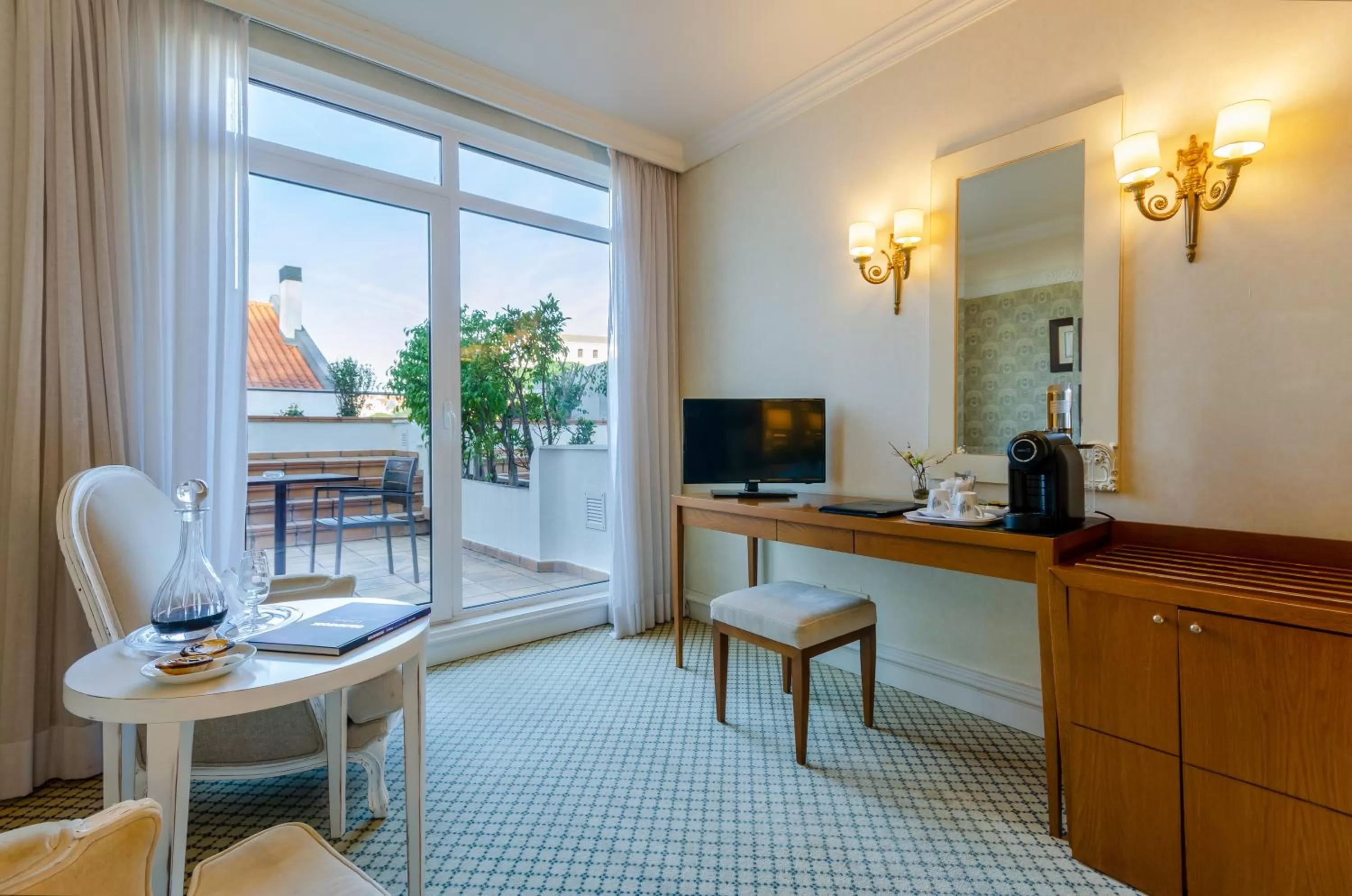 Photo of the whole room in Olissippo Castelo