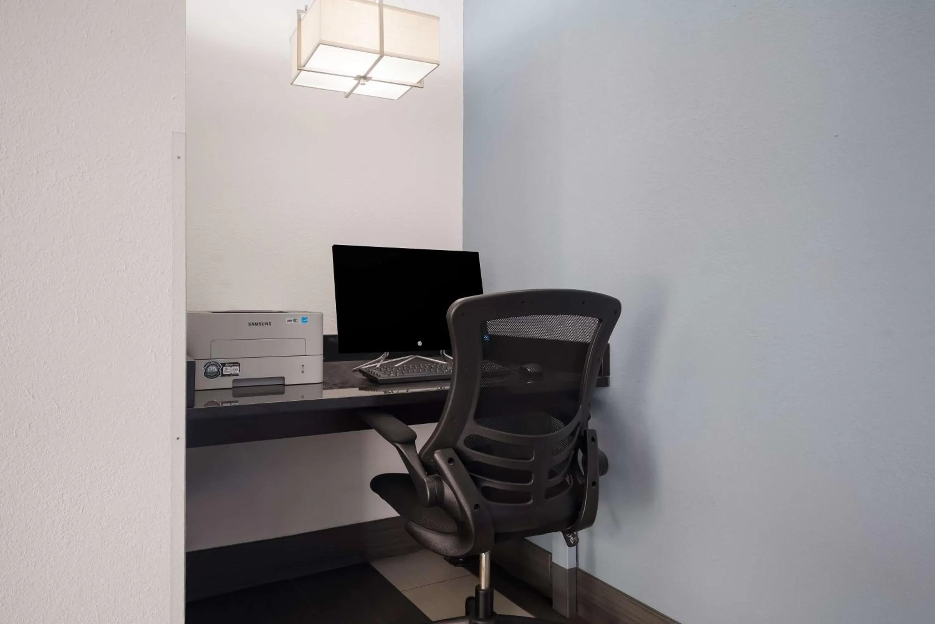 Business facilities in Best Western Executive Inn