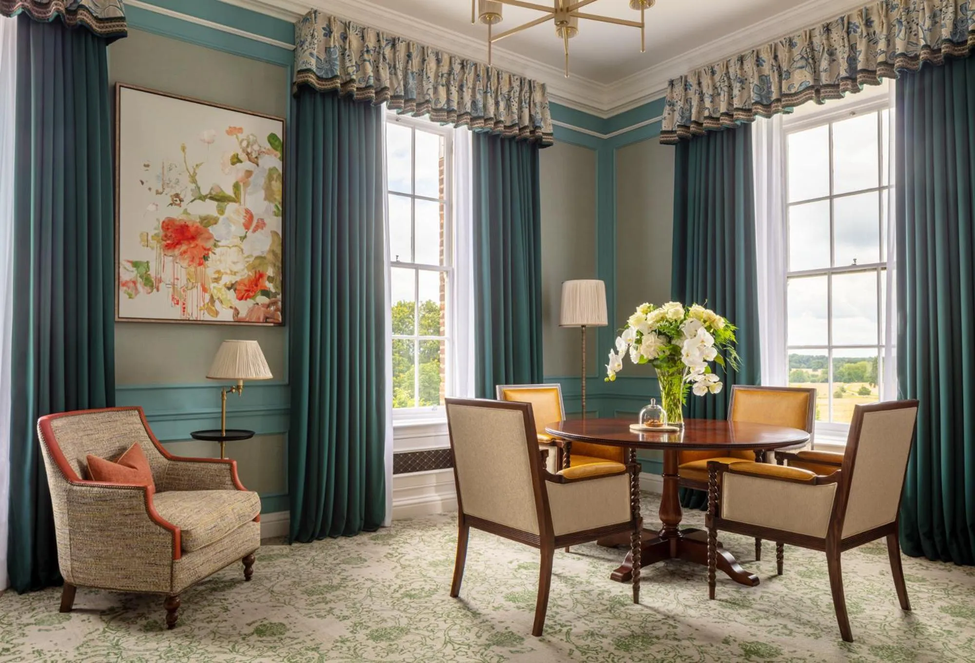 Seating area in Four Seasons Hotel Hampshire