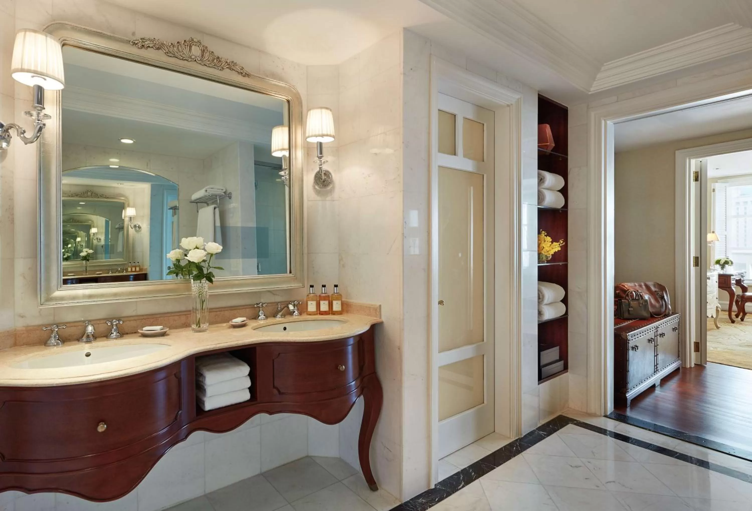 Bathroom in Park Hyatt Saigon