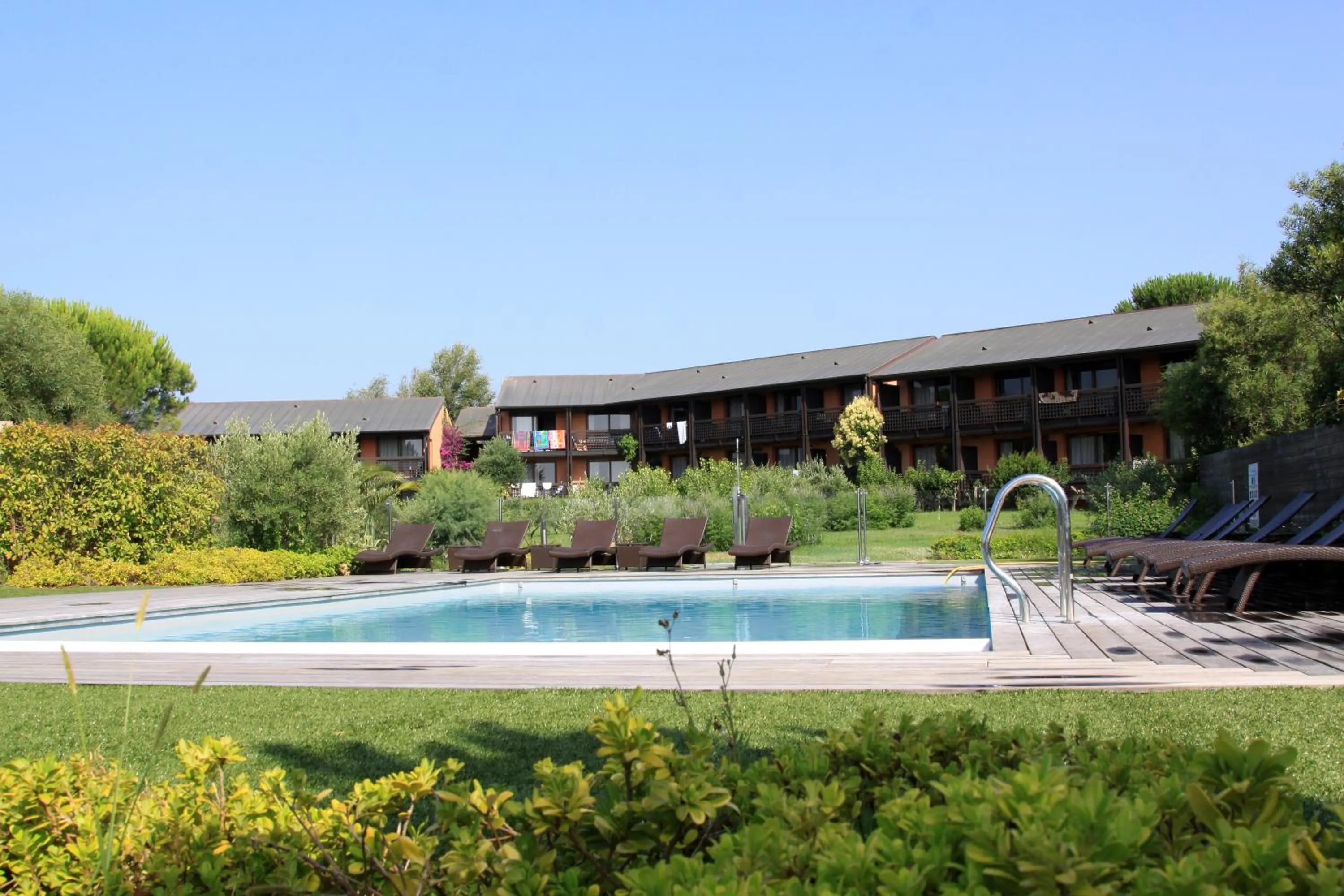 Facade/entrance in Hôtel Castell'Verde