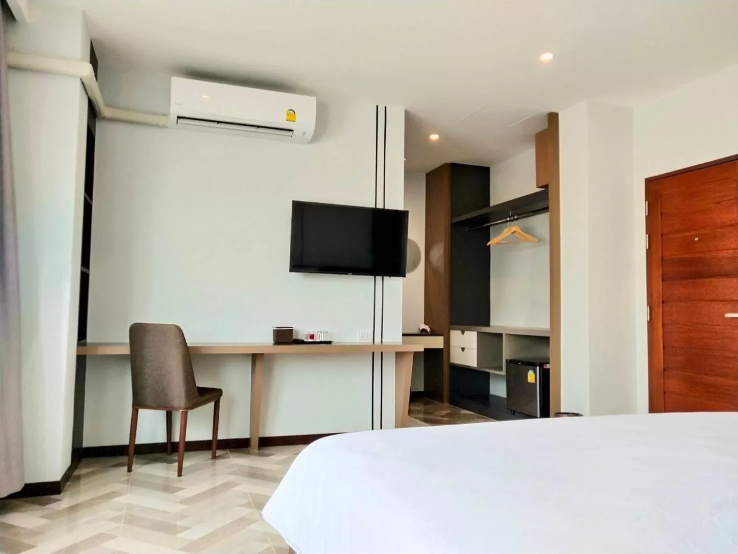 TV and multimedia, Bed in โคโค่ โฮเทล KOCO Hotel