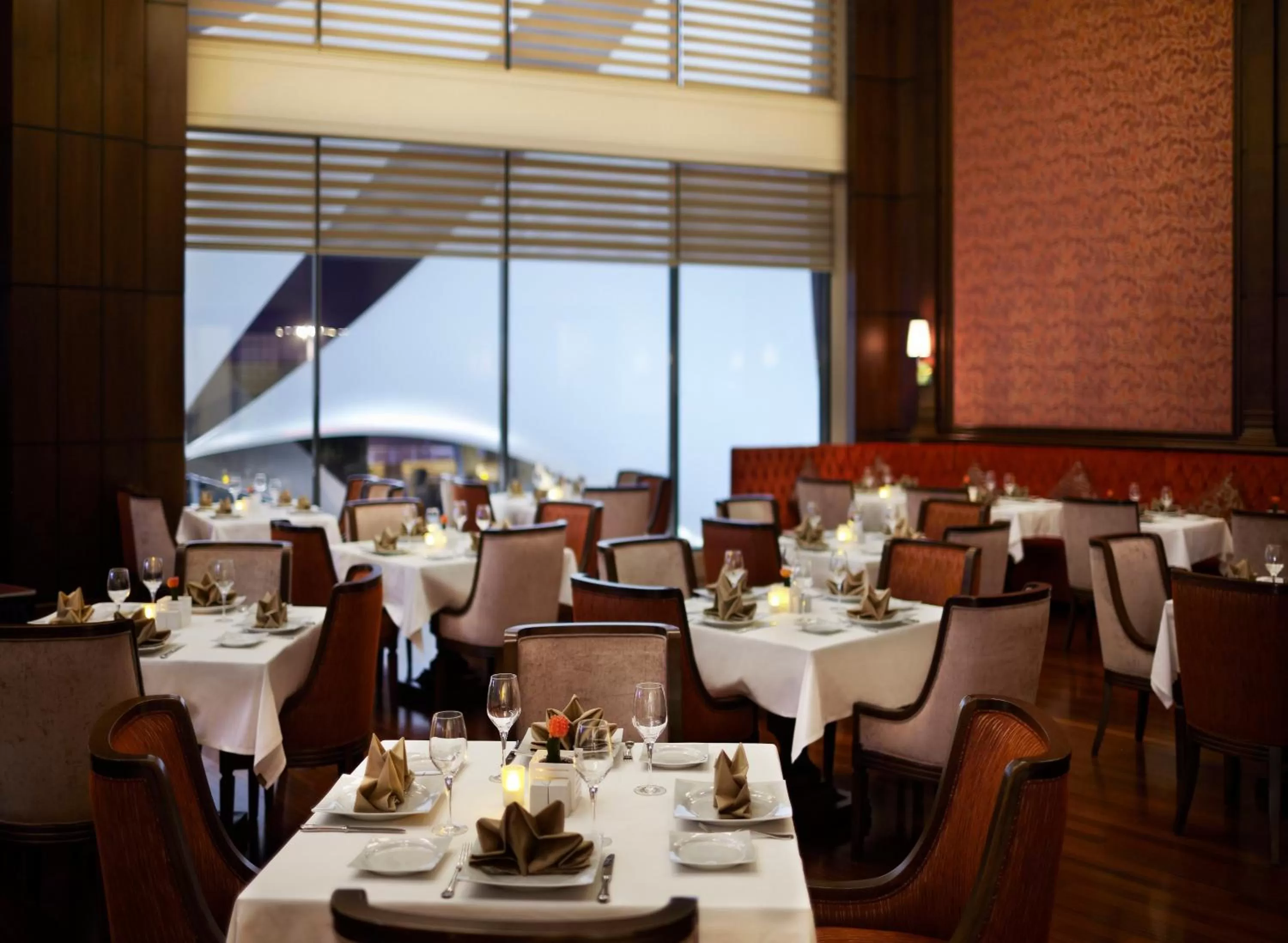 Restaurant/places to eat in Crowne Plaza Istanbul Asia by IHG
