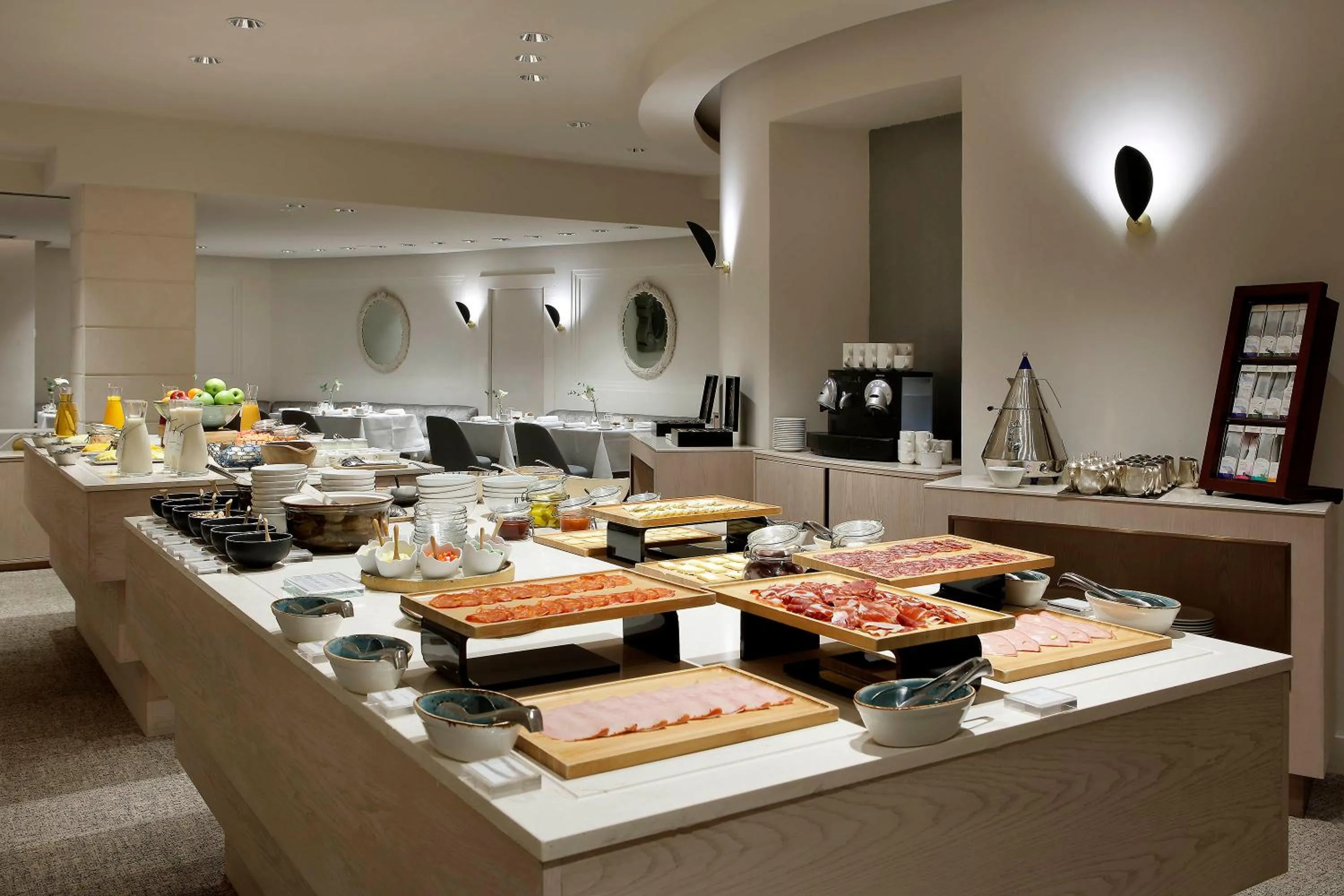 Restaurant/places to eat in Hyatt Regency Hesperia Madrid