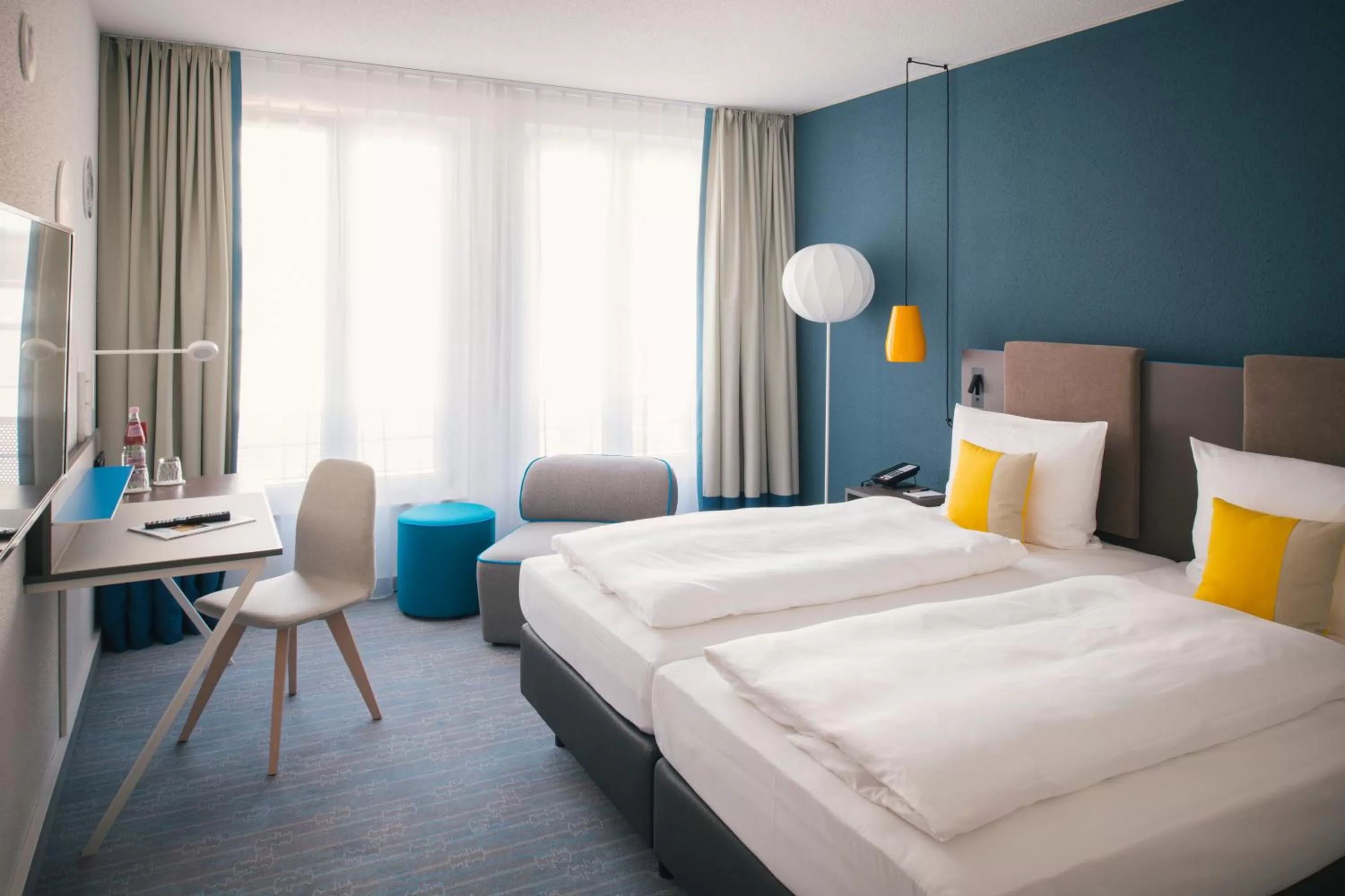 Bedroom, Bed in Vienna House Easy by Wyndham Leipzig