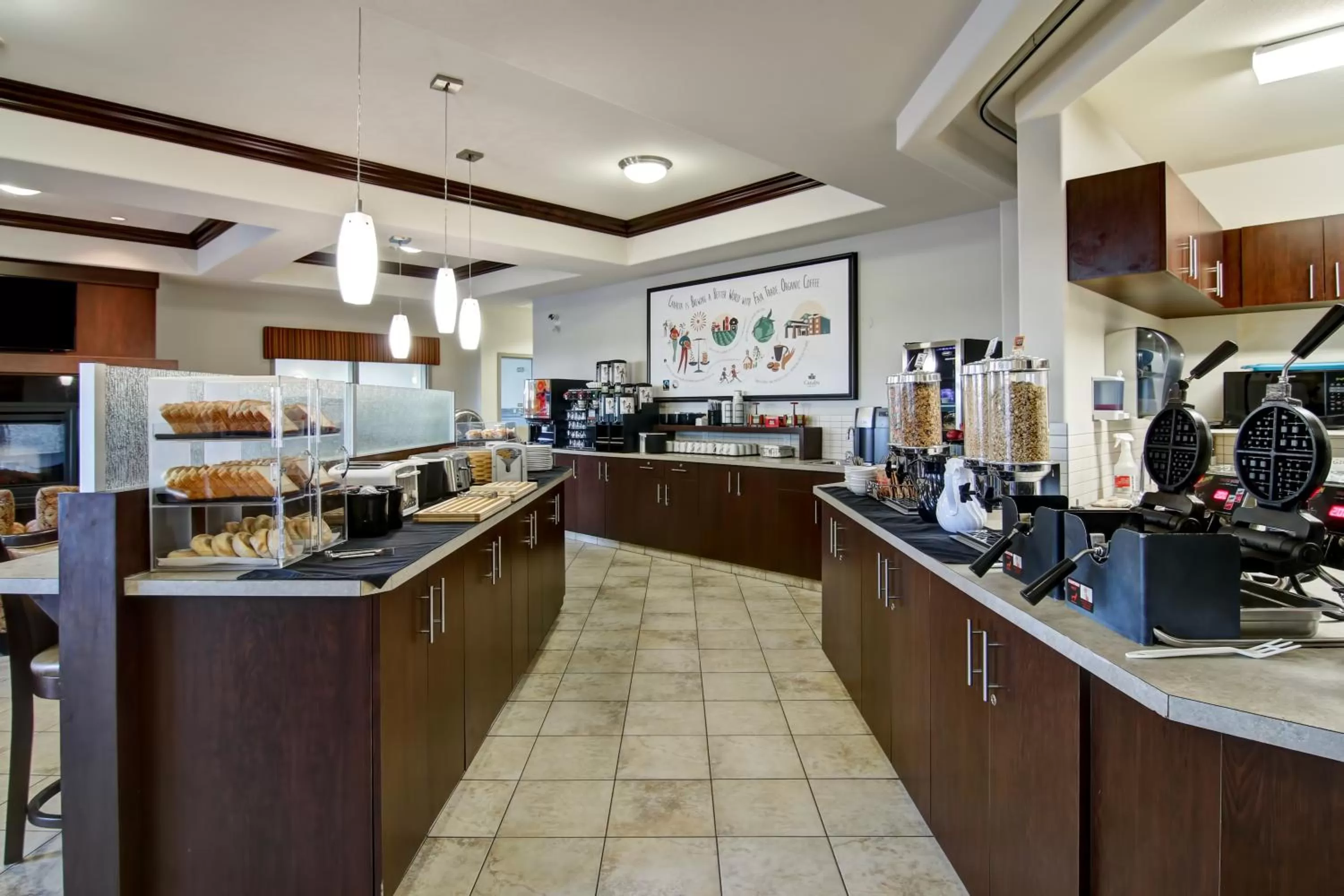 Food and drinks in Canalta Hotel Moosomin