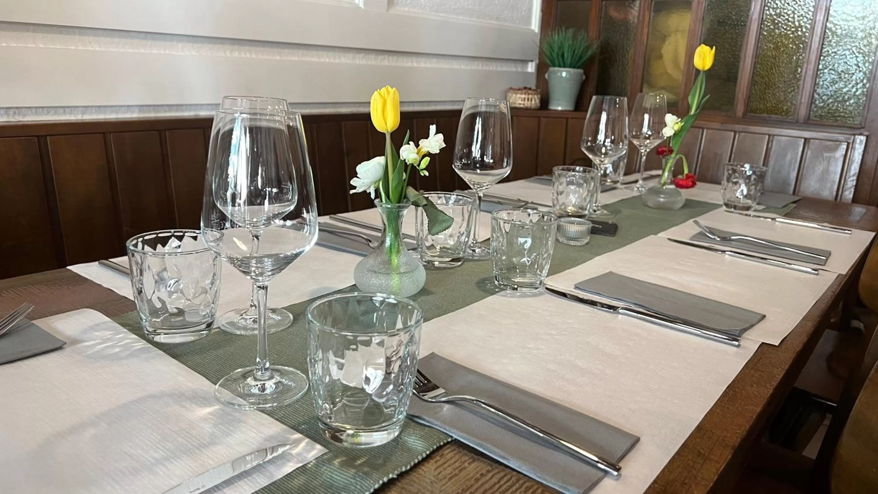 Restaurant/Places to Eat in Hotel Jäger