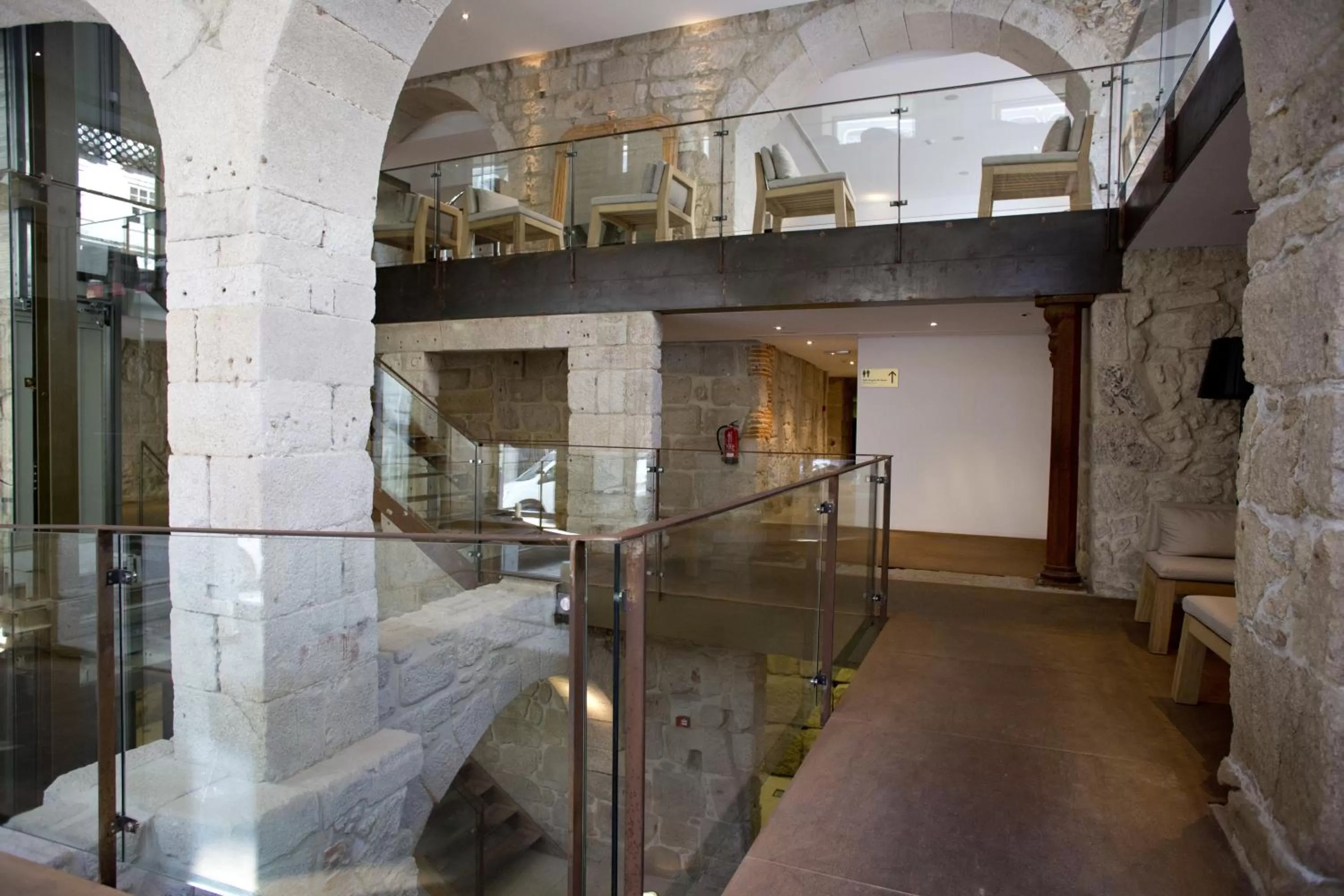 Area and facilities in Hotel Carris Porto Ribeira