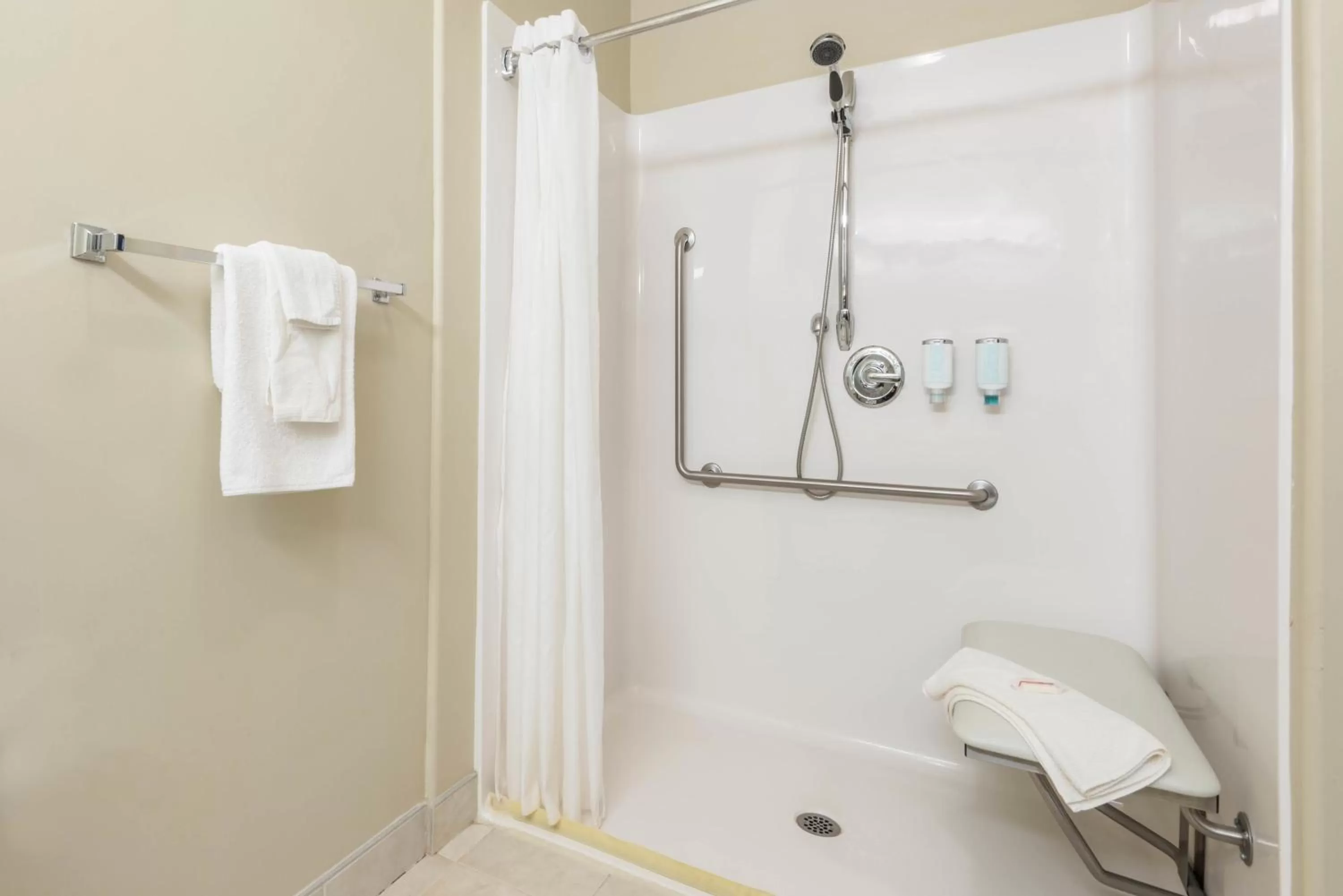 Shower in Super 8 by Wyndham Windsor NS