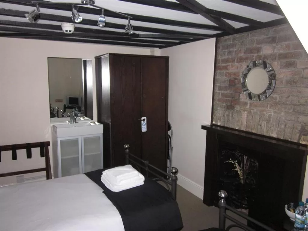 Bedroom, Bed in The Old Town Bed and Breakfast