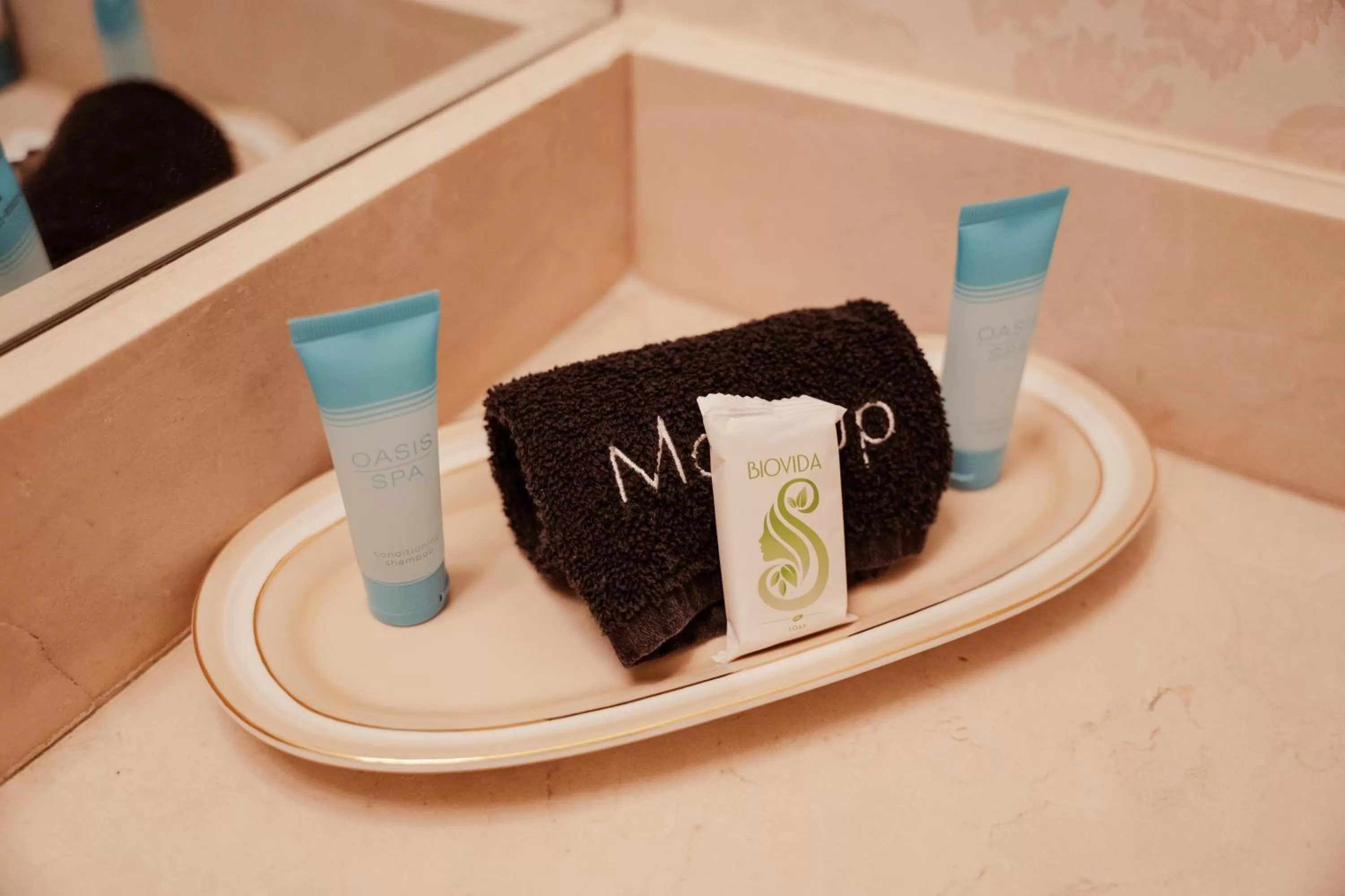 Bathroom in Phoenix Inn Resort