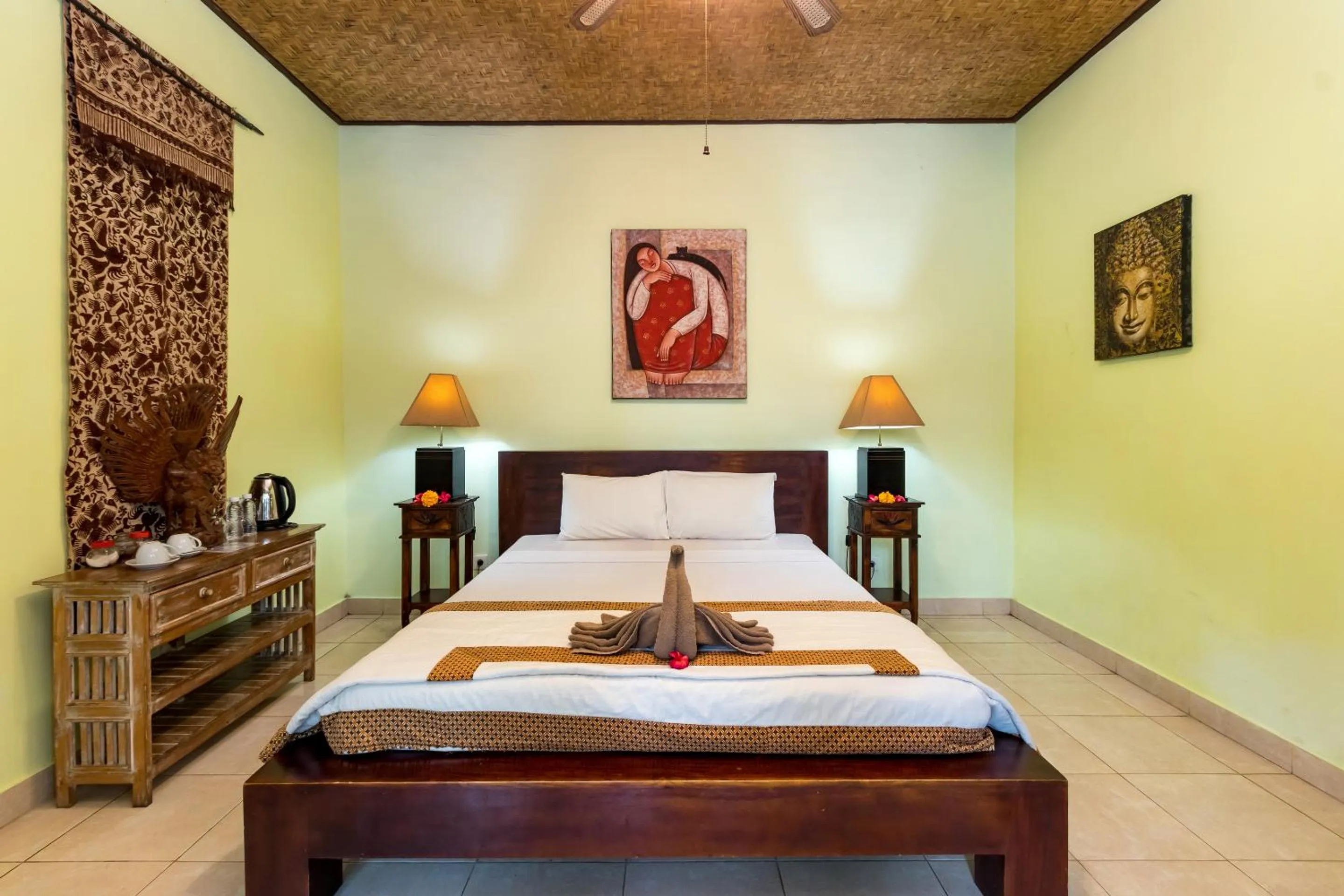 Bed in Padma Ubud Retreat