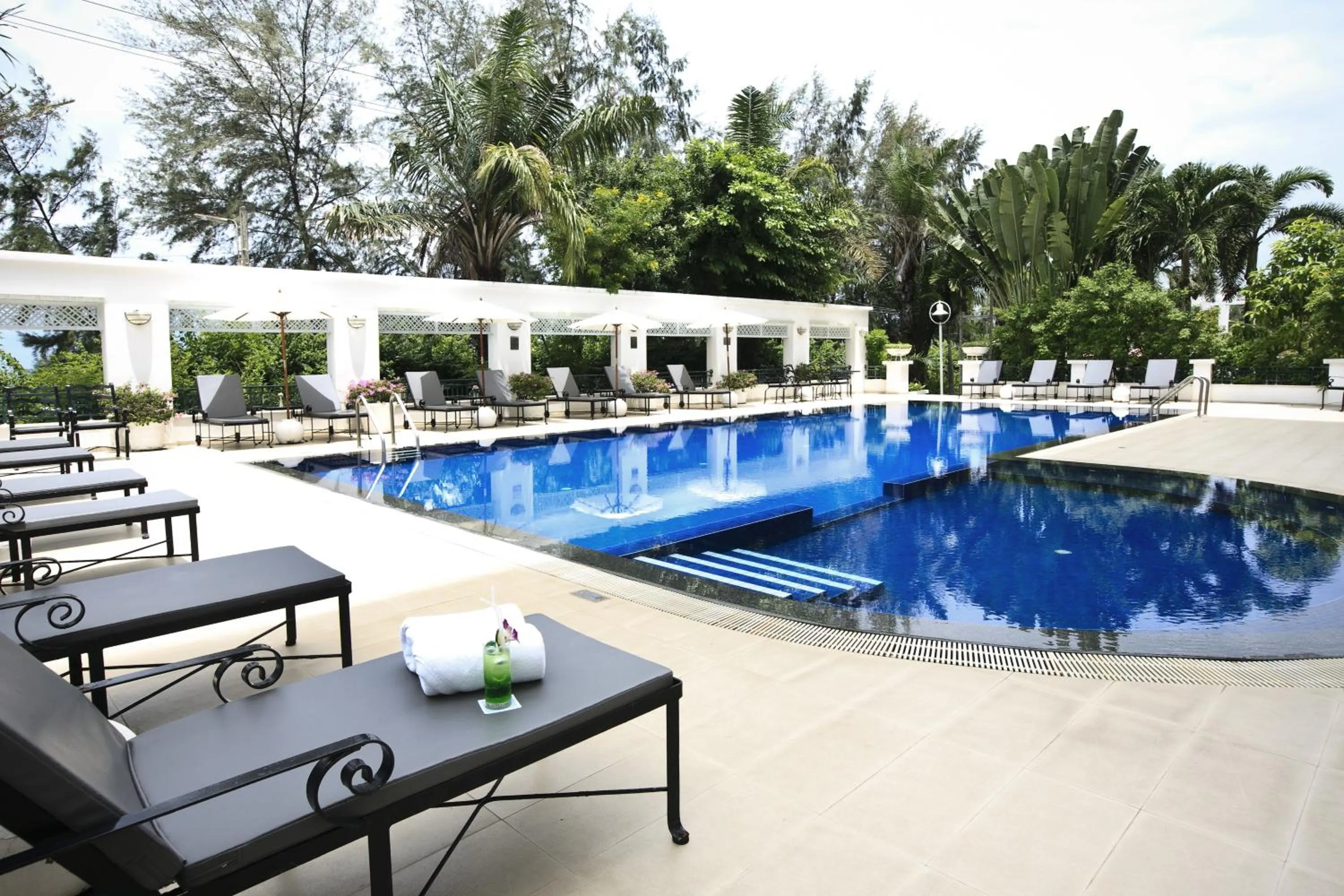 Swimming pool in Kantary Bay Hotel And Serviced Apartment Rayong