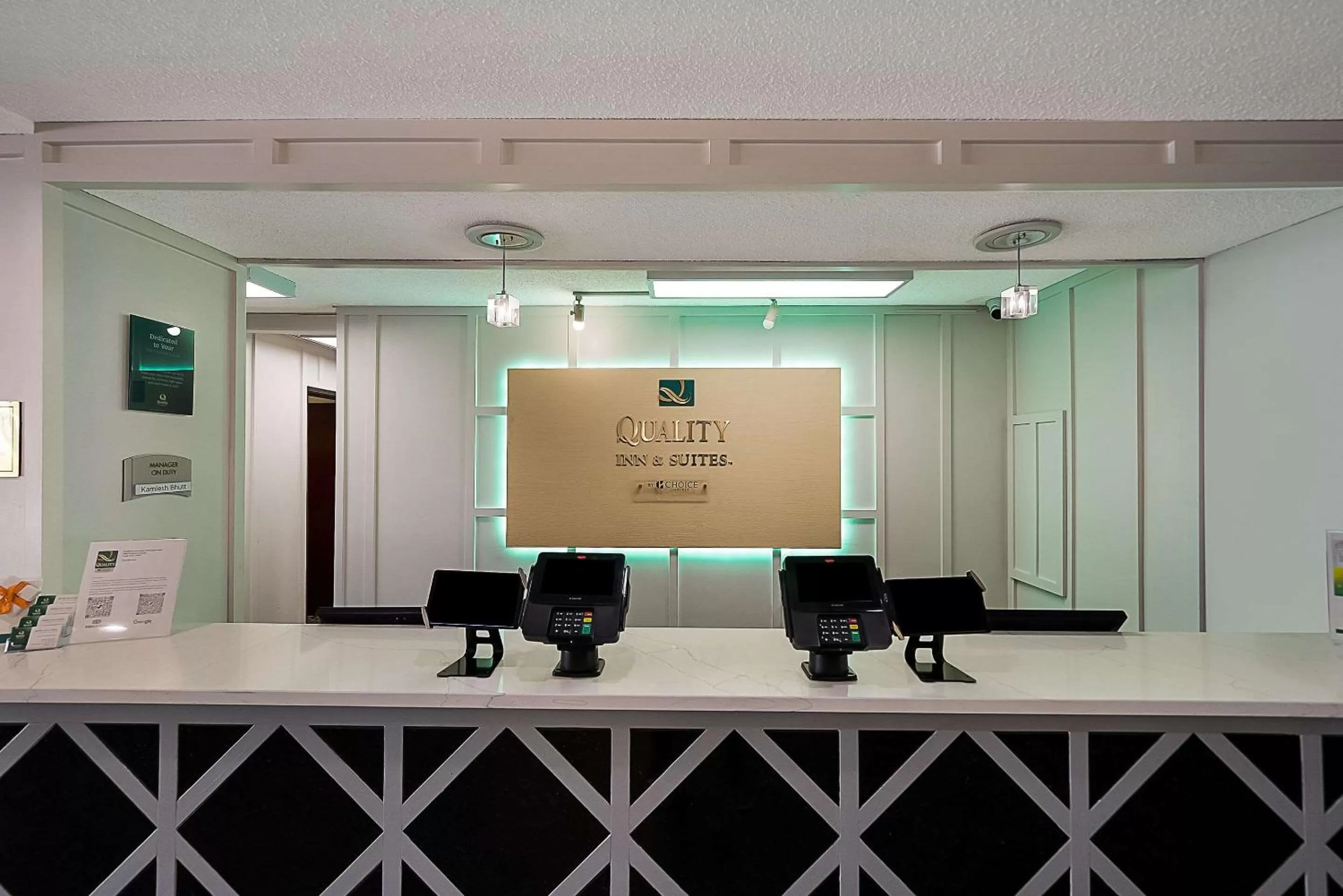 Lobby or reception in Quality Inn & Suites Irving DFW Airport South