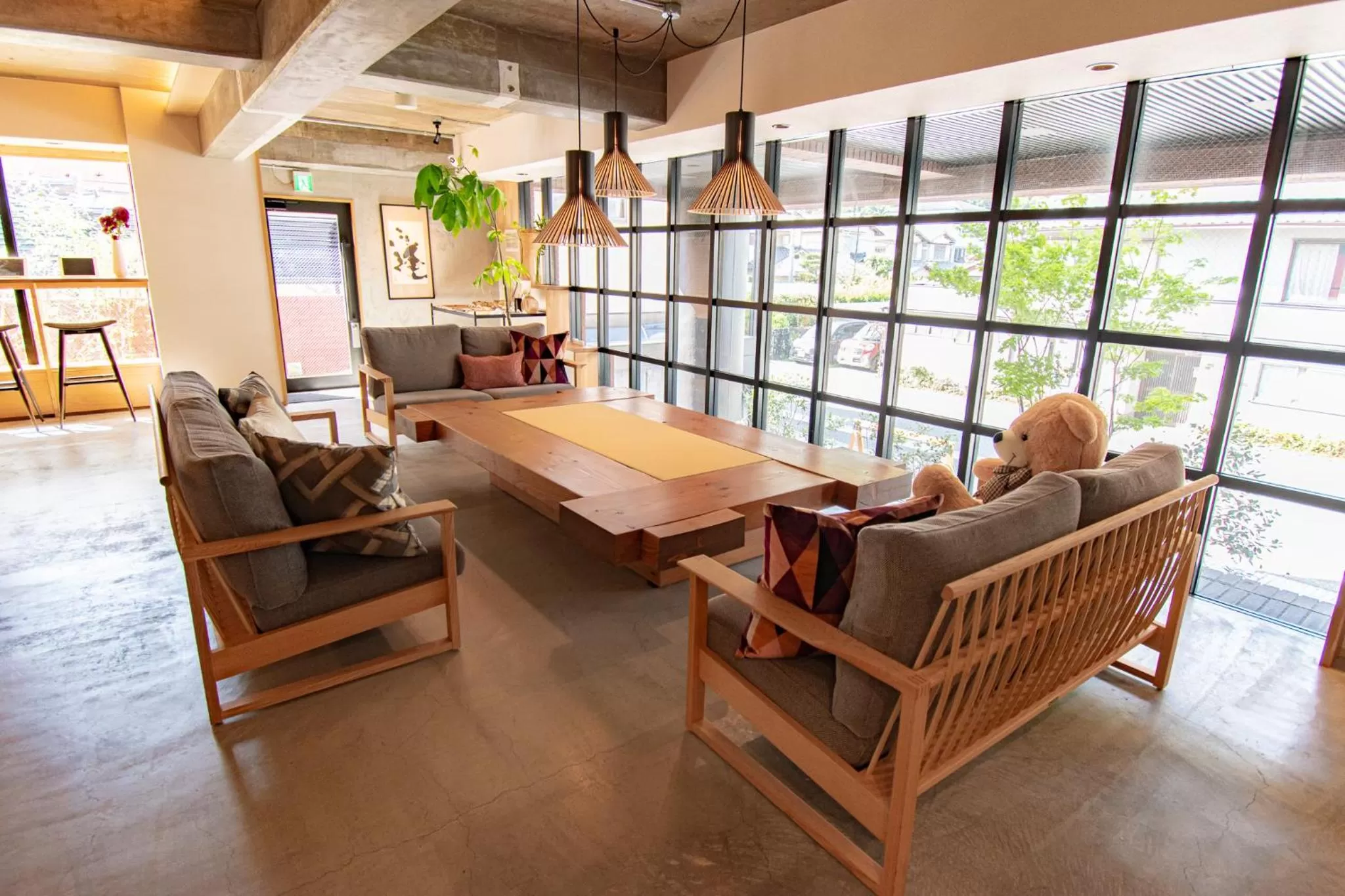 Communal lounge/ TV room in The GrandWest Arashiyama