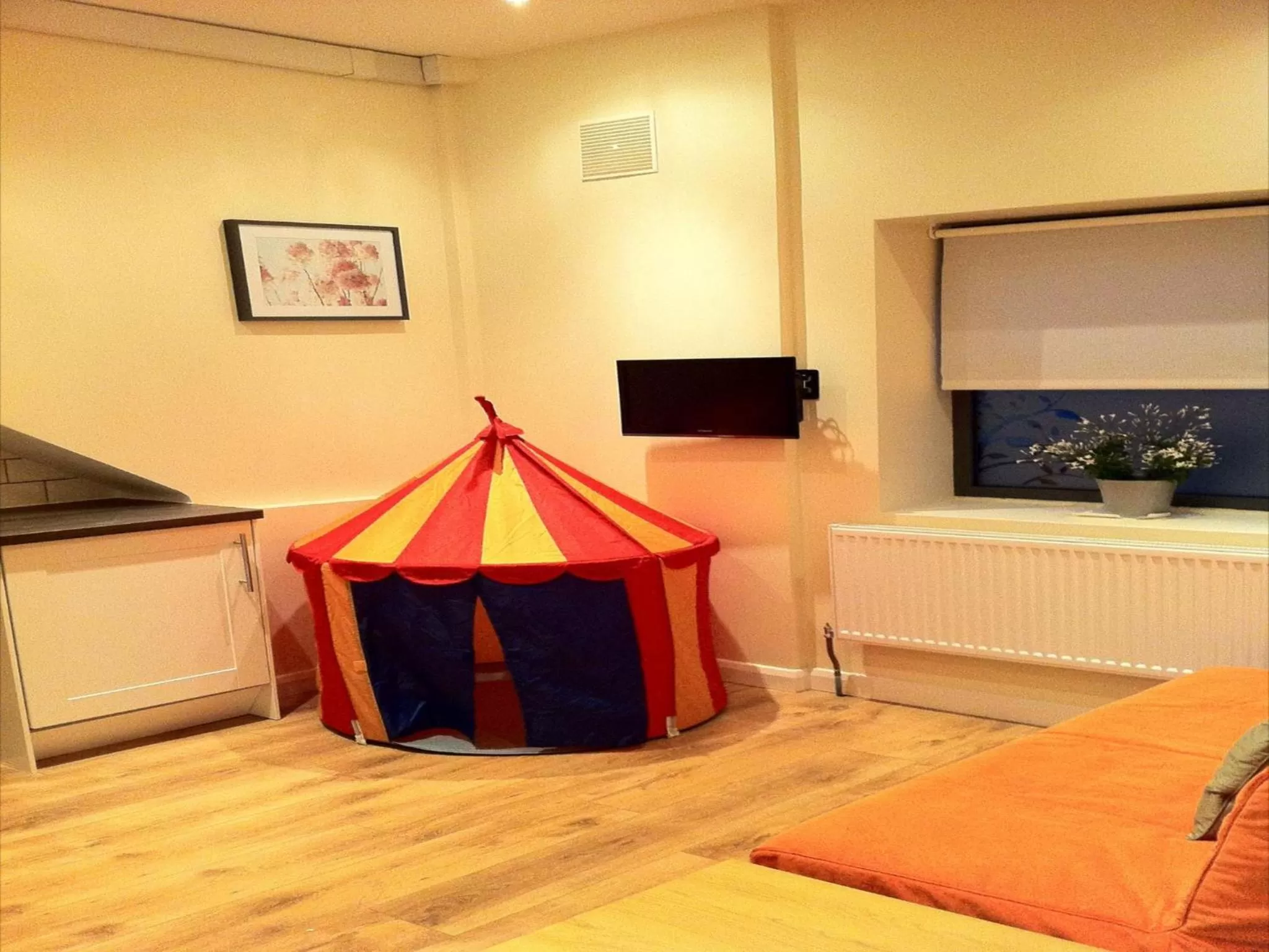 Living room in Lyall Apartment Hotel