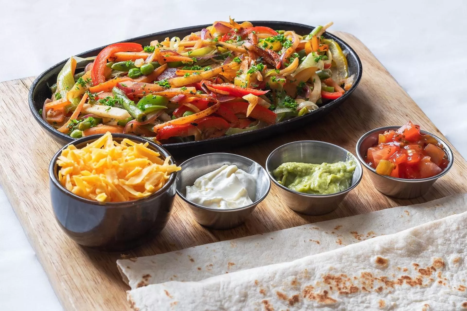 Food and drinks in Airlie Arms Hotel