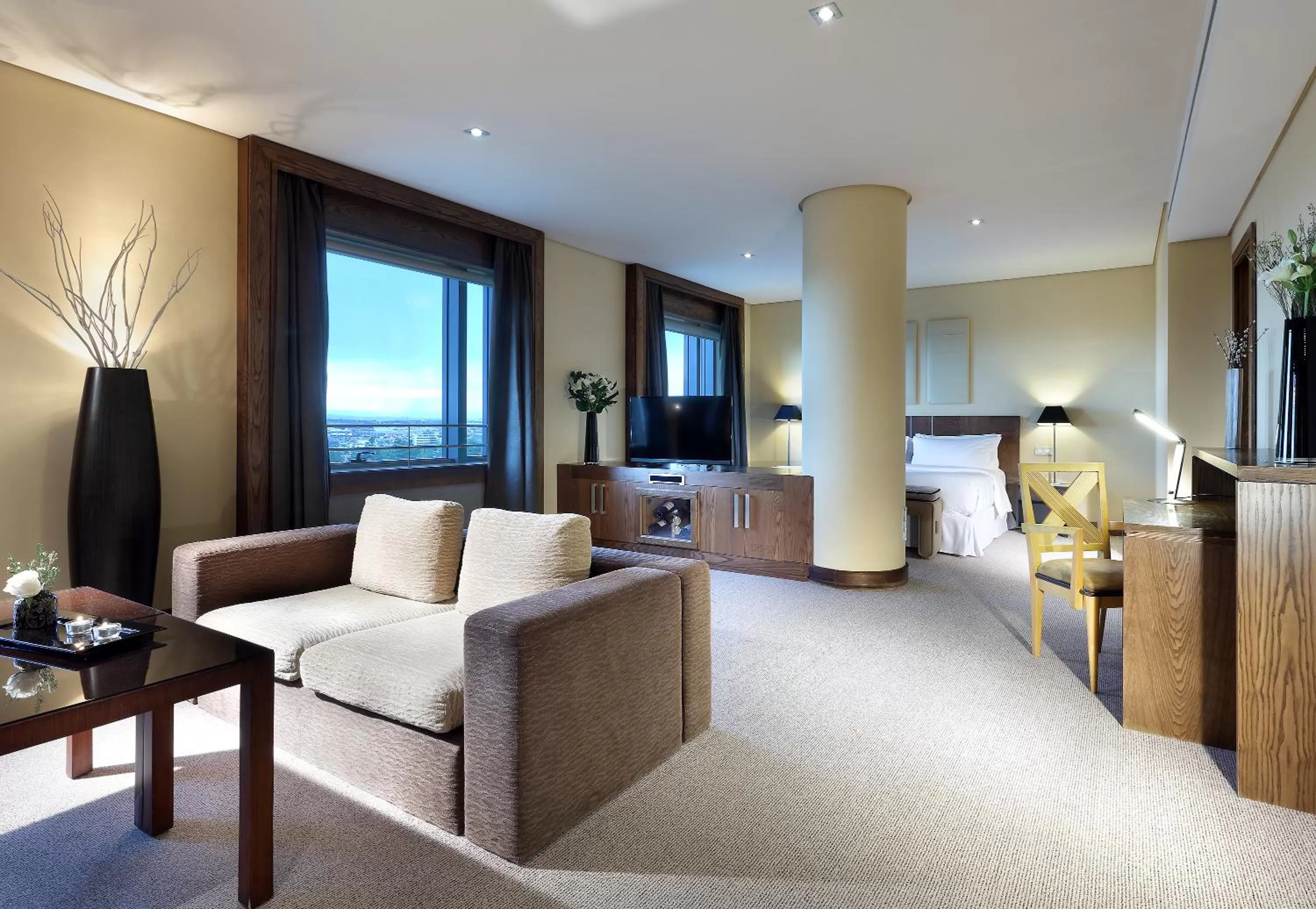 Bed in Eurostars Suites Mirasierra