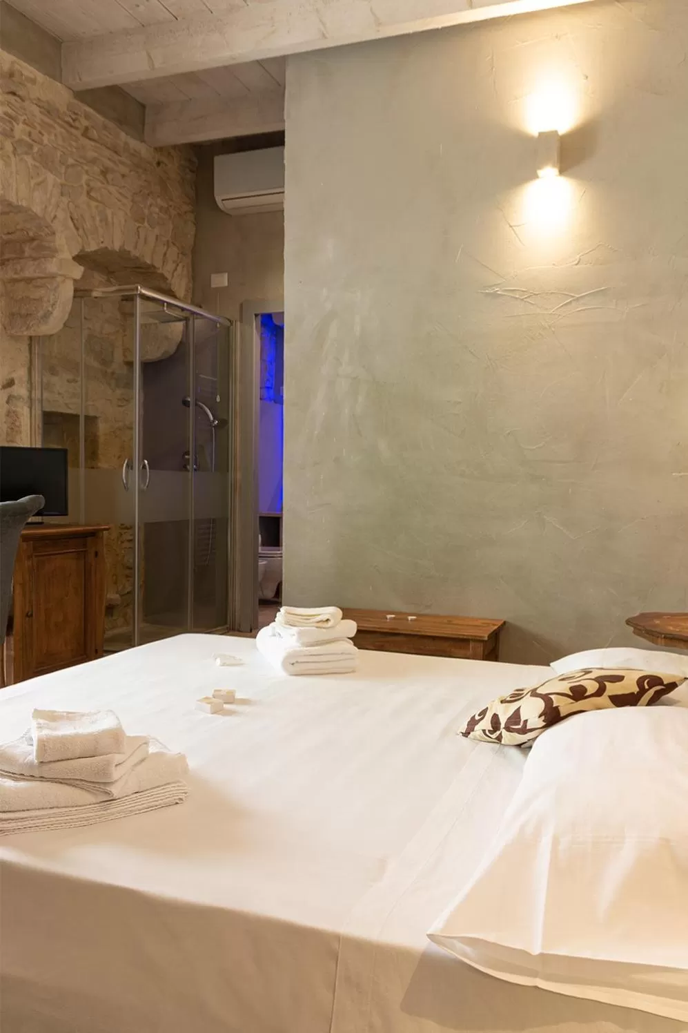 Bed in Graffiti Living - Affittacamere