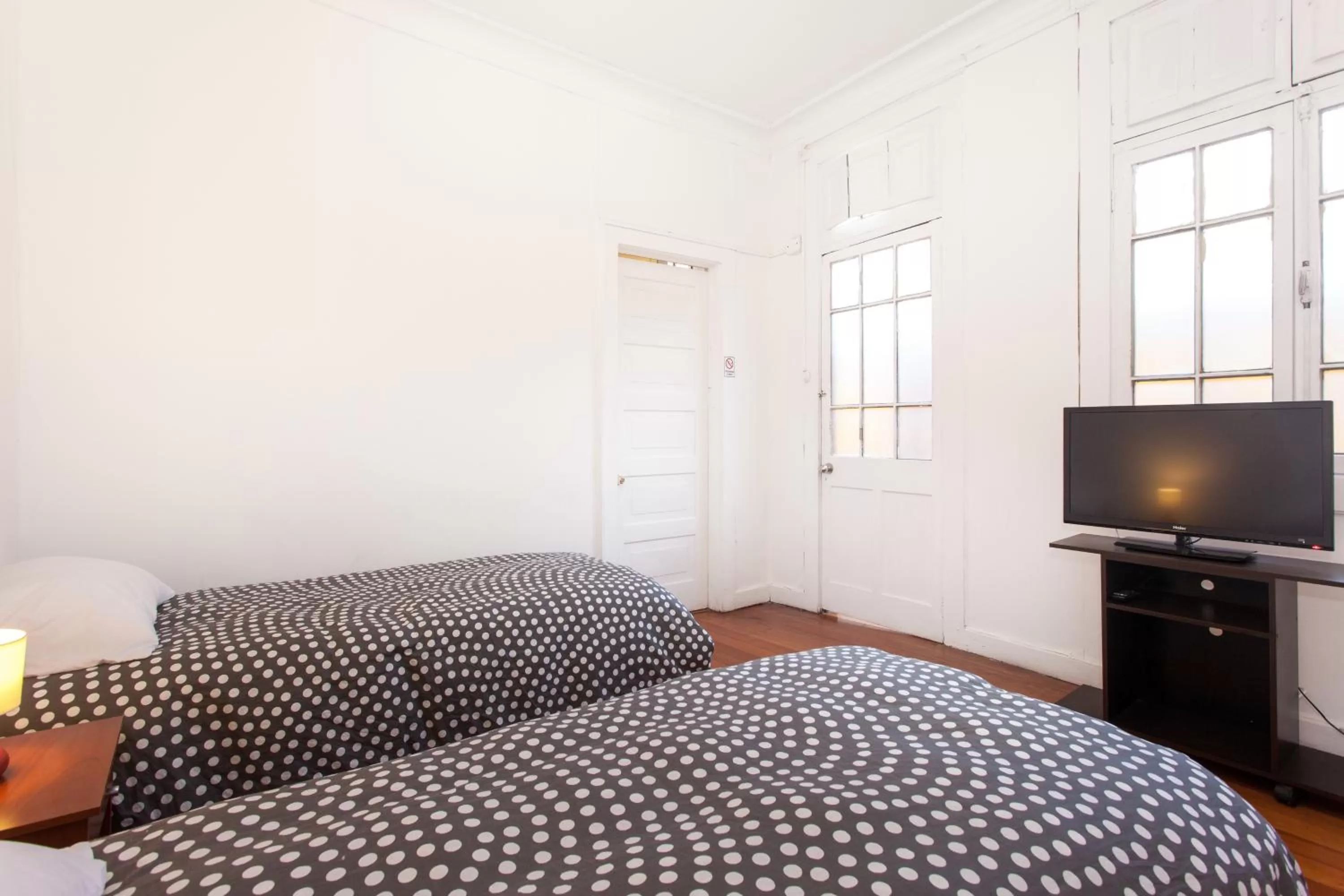 Photo of the whole room, Bed in ITALIA SUITE B&B habitaciones con baño privado y aire acondicionado