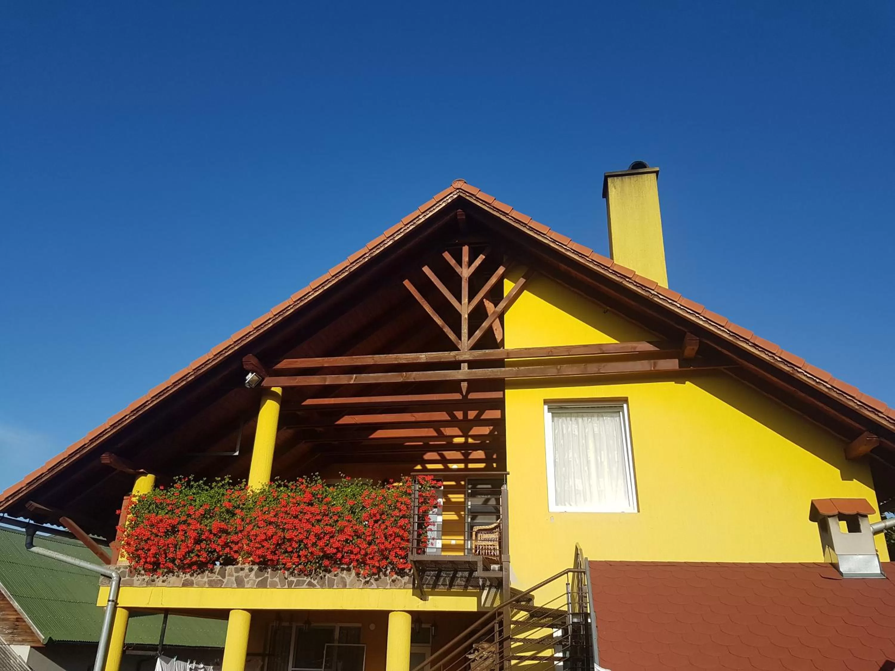 Facade/entrance, Property Building in Hazanéző Panzió