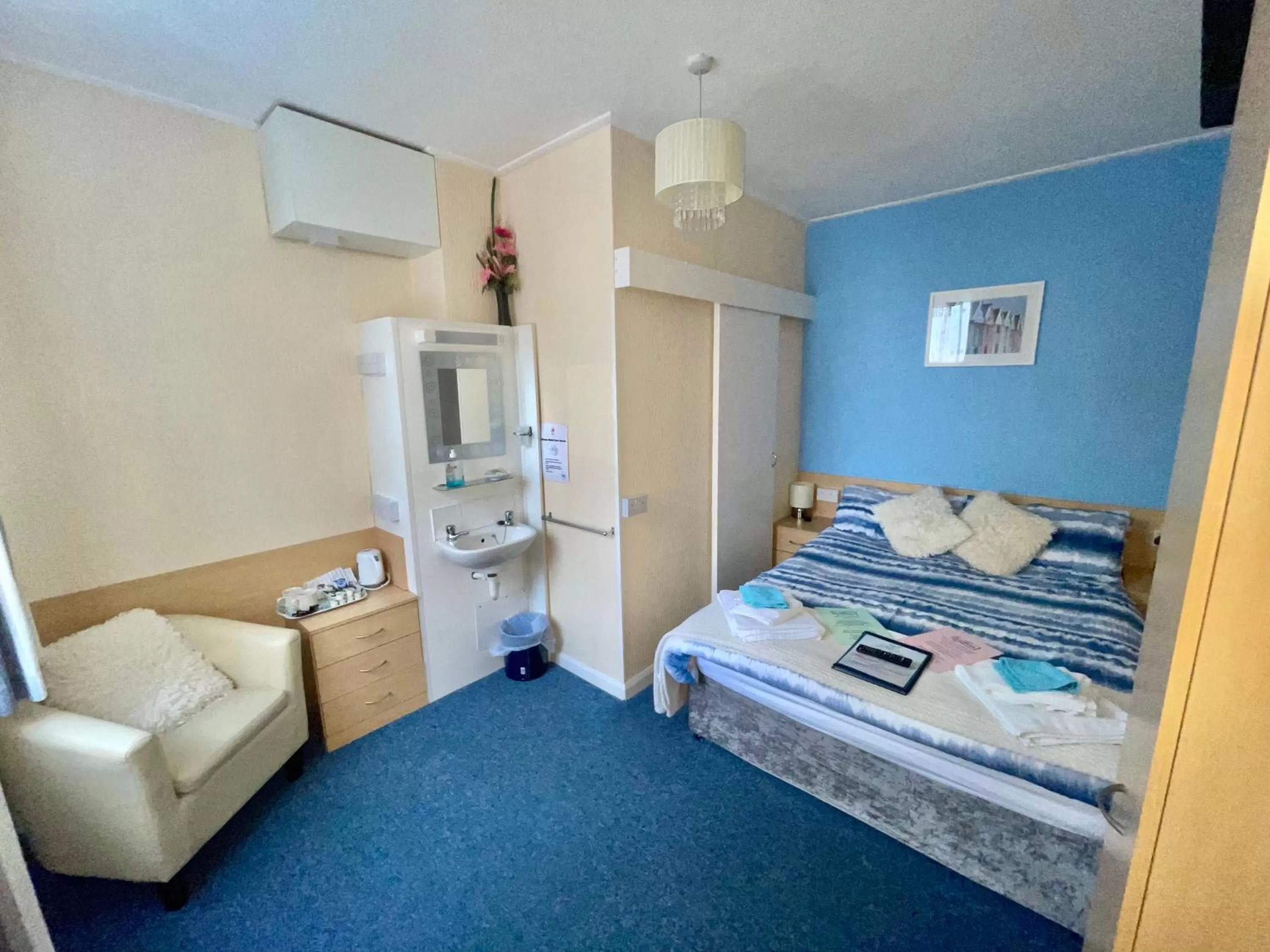 Bed in Ivydene Guest House