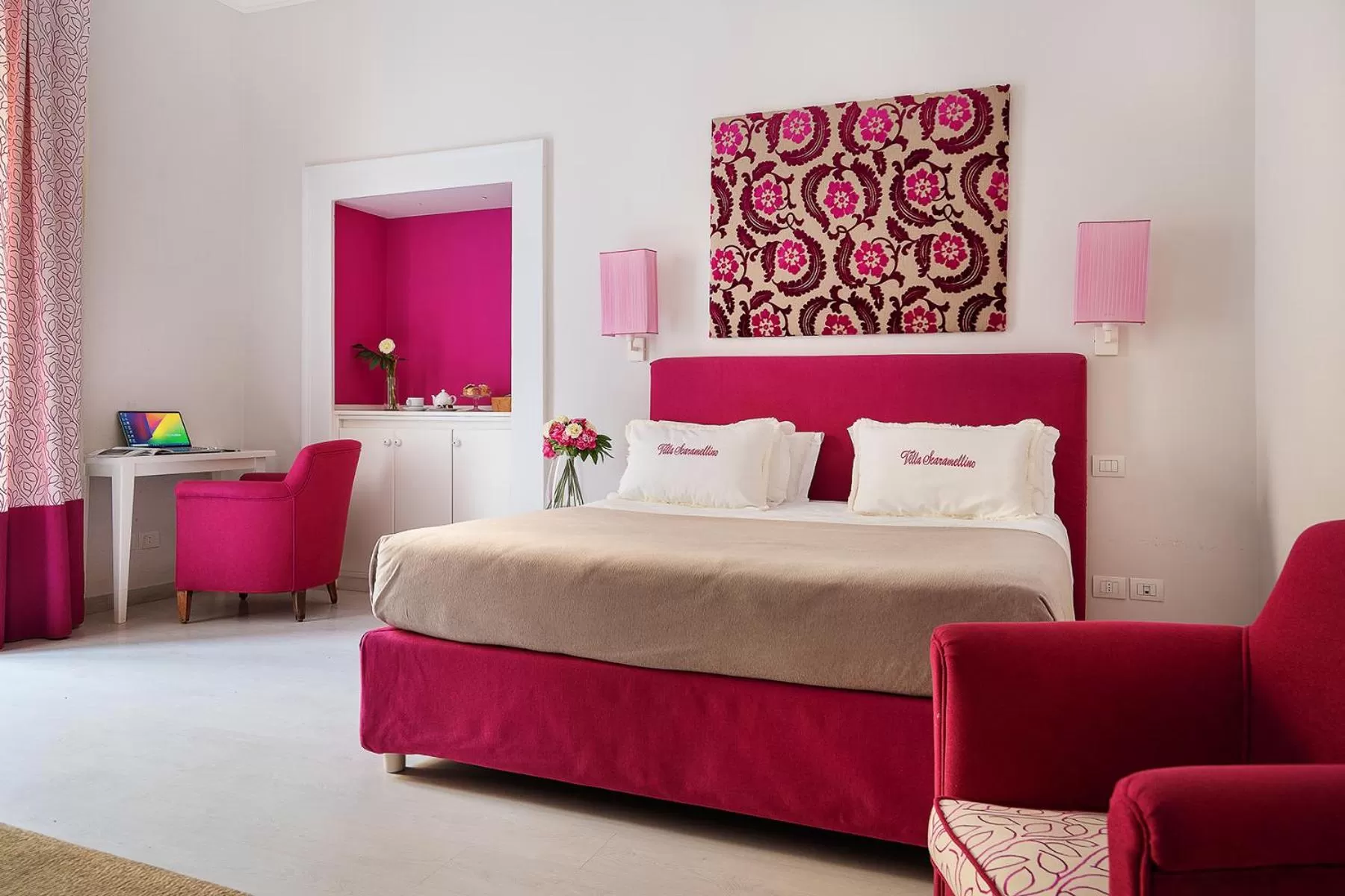 Photo of the whole room, Bed in Palazzo Scaramellino