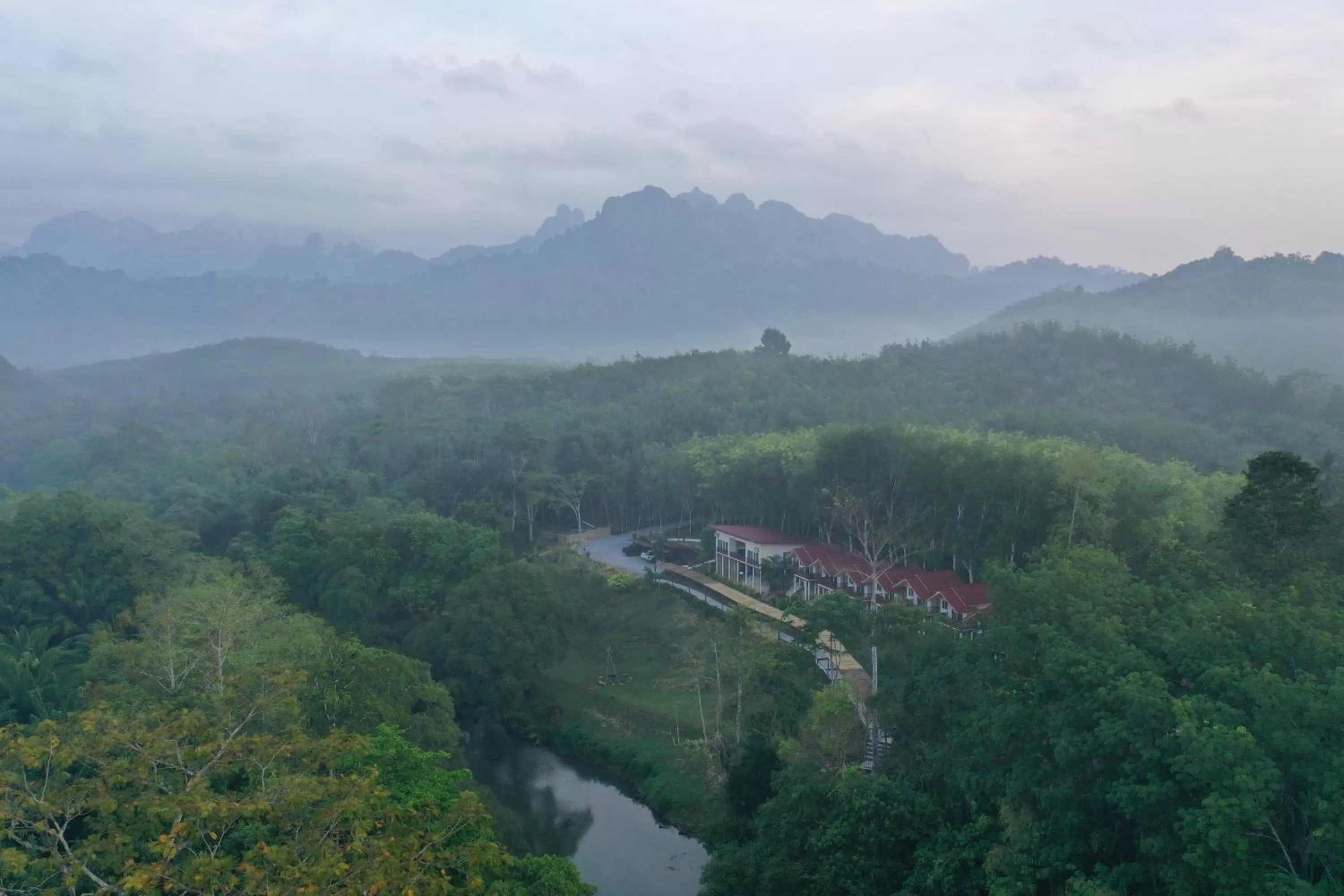 Natural landscape in Khao Sok River Home Resort