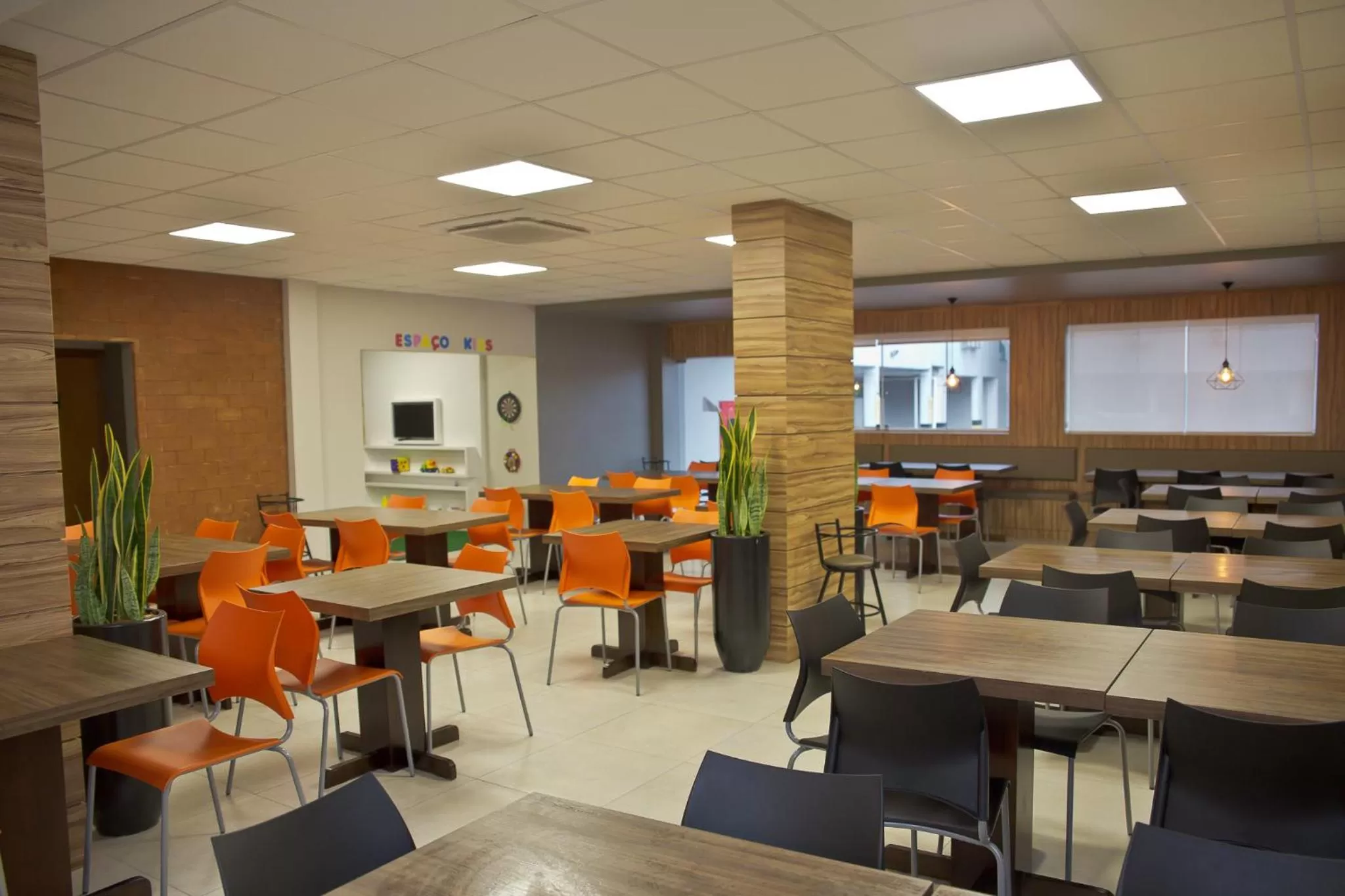 Restaurant/places to eat in Vallér Montanha Hotel