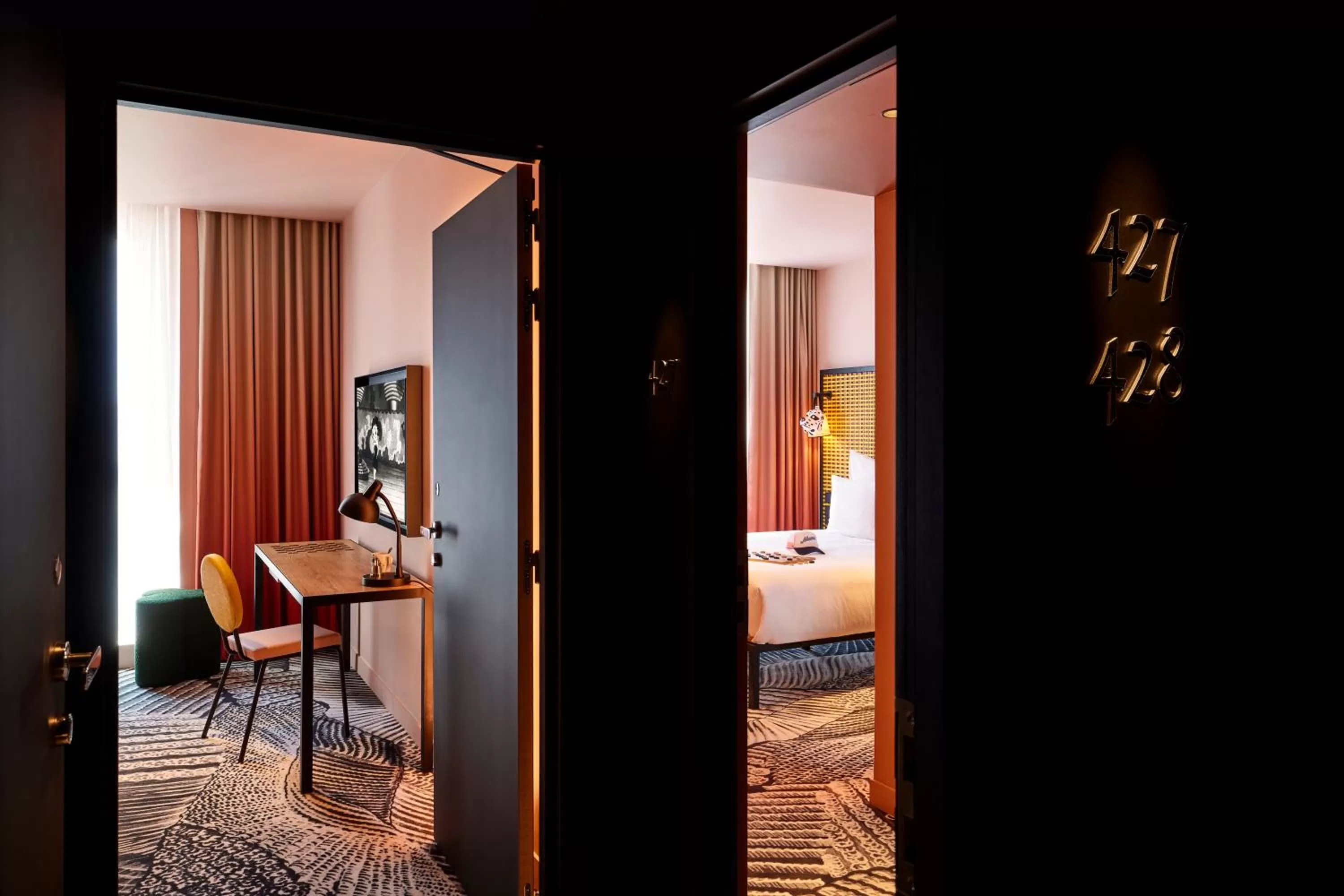 TV and multimedia, Bed in Mama Shelter Dijon