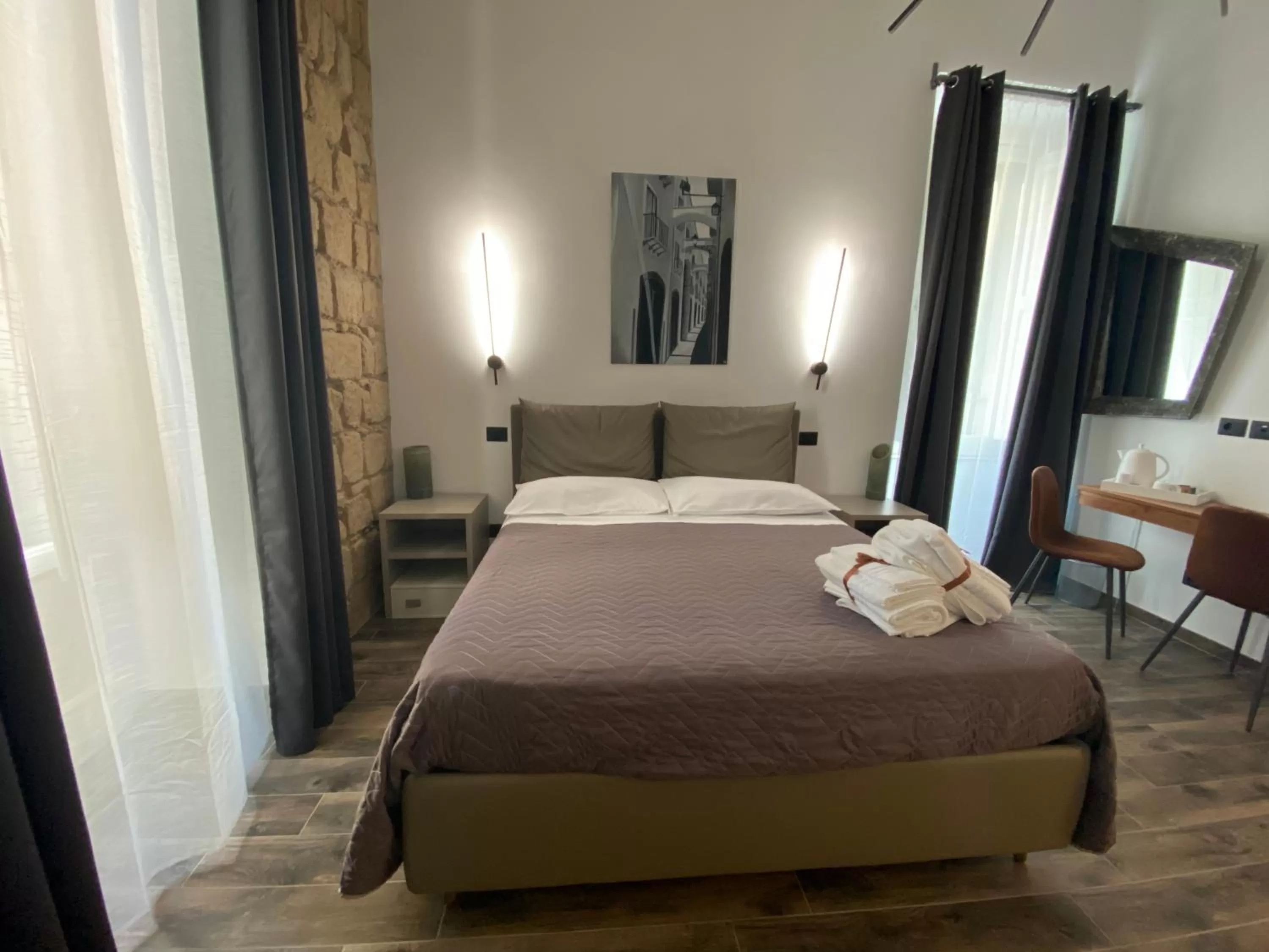 Deluxe Triple Room in Holiday Guesthouse