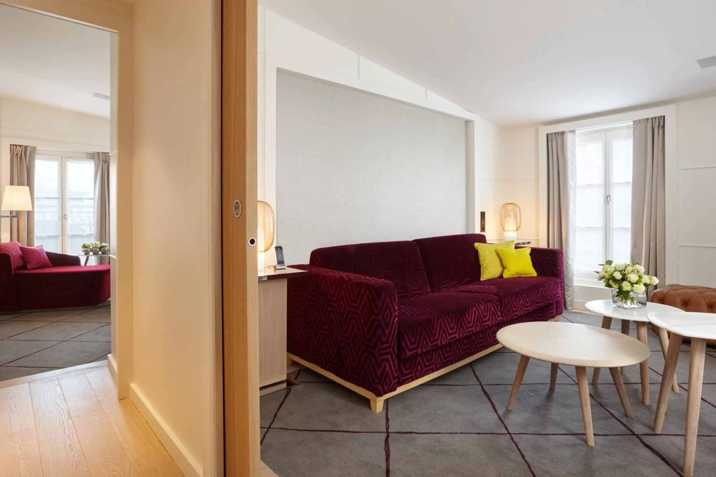 Suite with Balcony in Hotel Opéra Richepanse Suite with Balcony in Hotel Opéra Richepanse