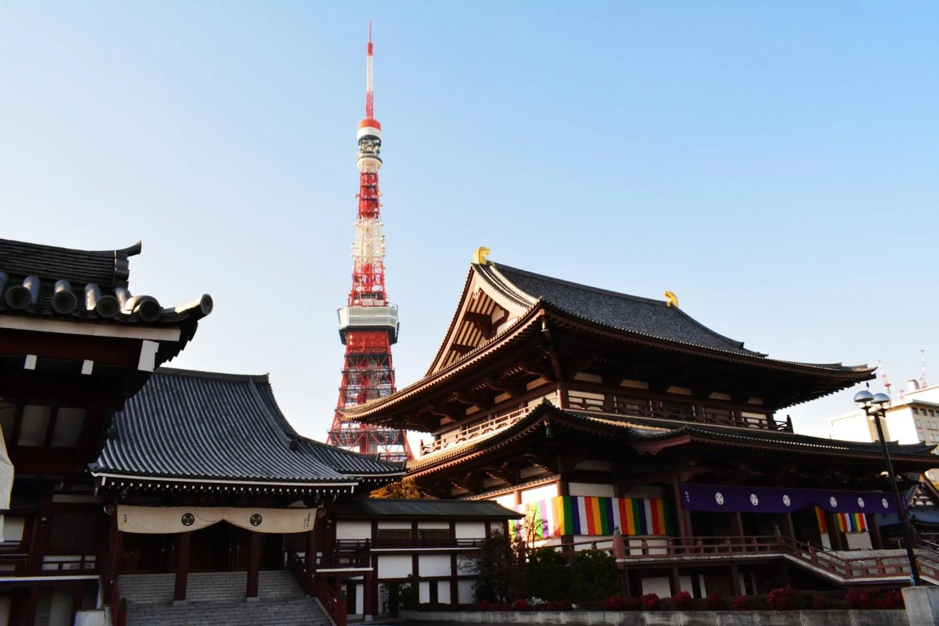 Nearby landmark in MONday Apart Hamamatsucho Daimon