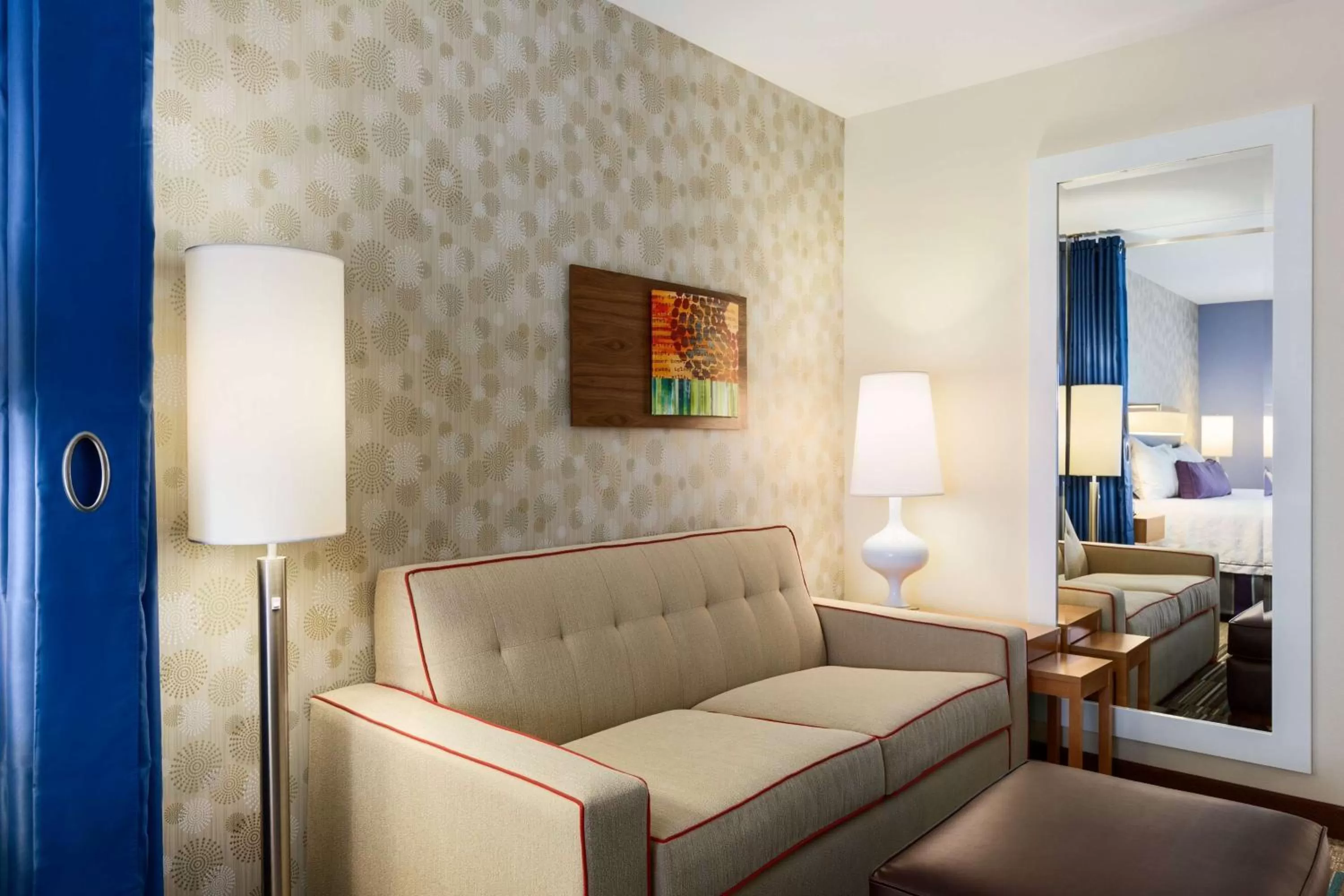 Queen Suite - Hearing Accessible in Home2 Suites by Hilton Sioux Falls Sanford Medical Center