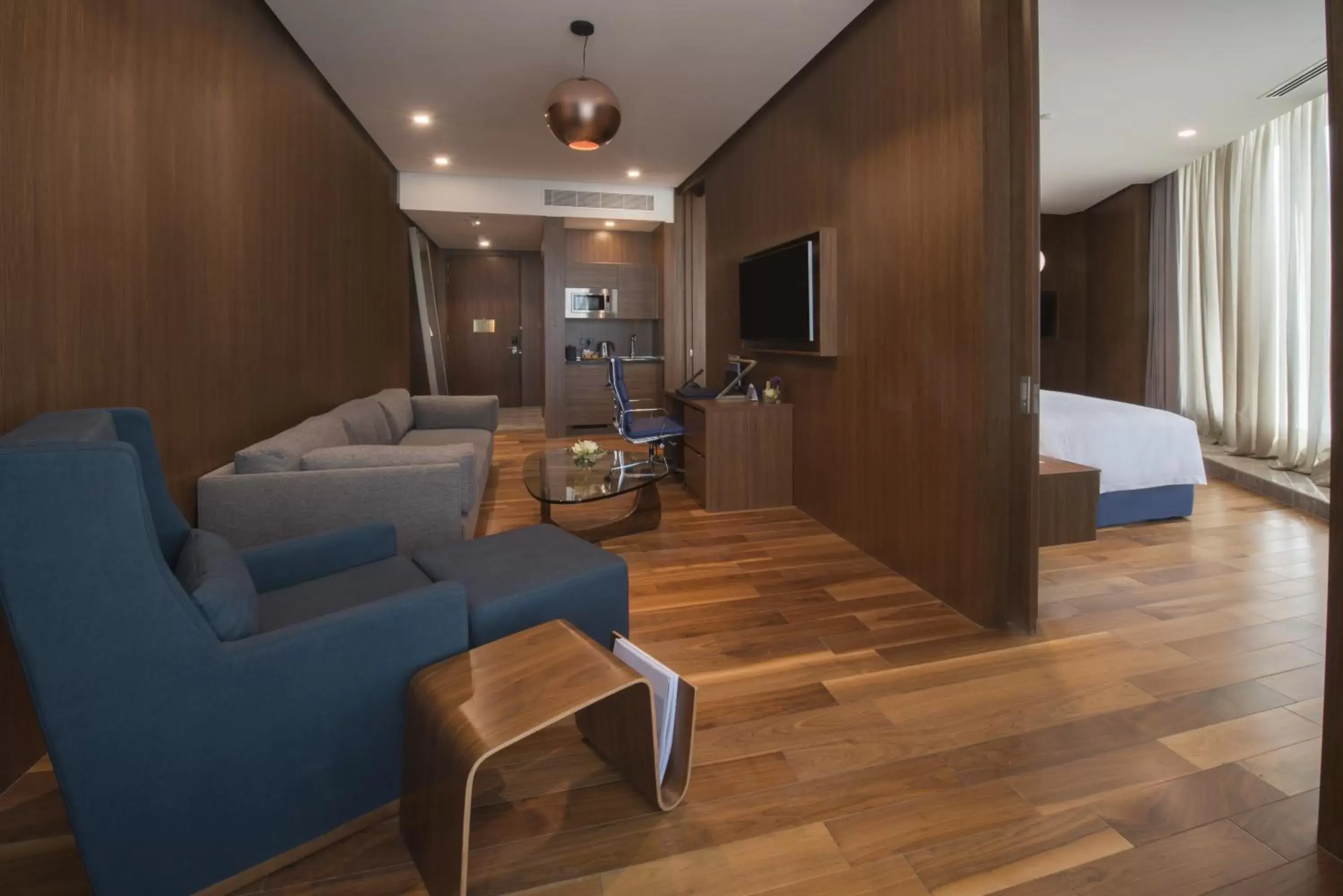 One Bedroom King Suite - Smoking in Wyndham Grand Manama One Bedroom King Suite - Smoking in Wyndham Grand Manama