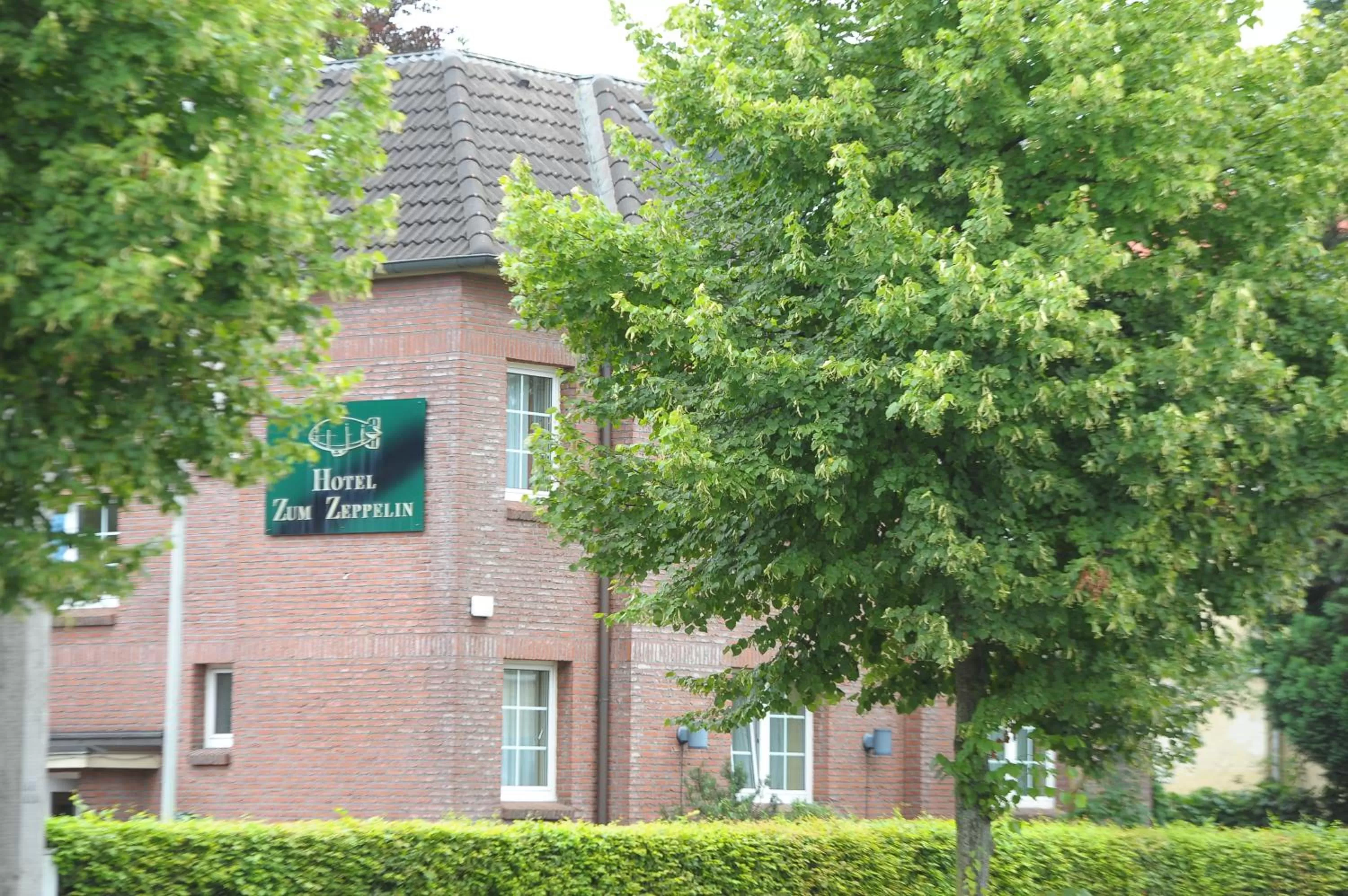 Property building in Hotel Zum Zeppelin Hamburg