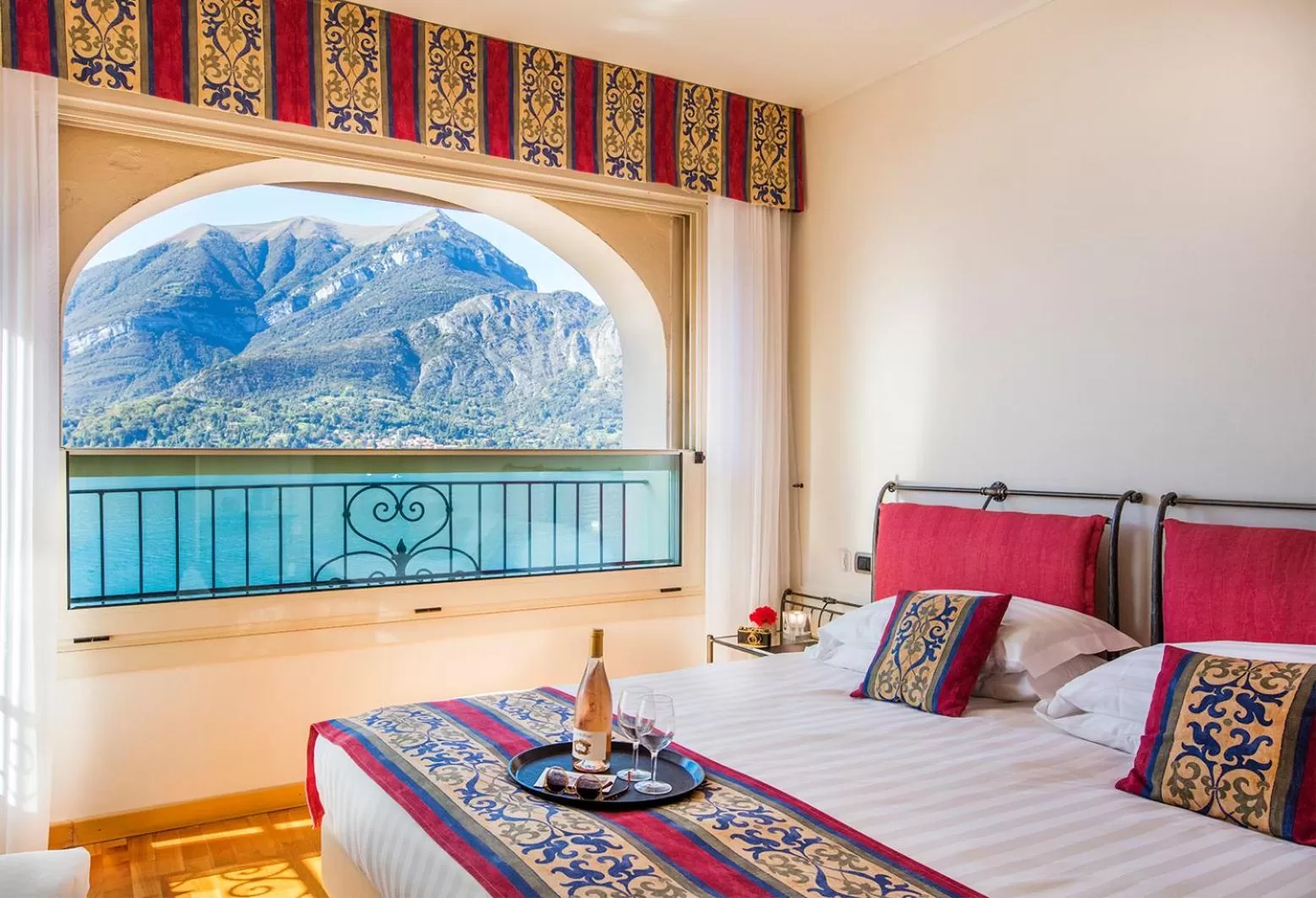 Bed in Hotel Bellagio