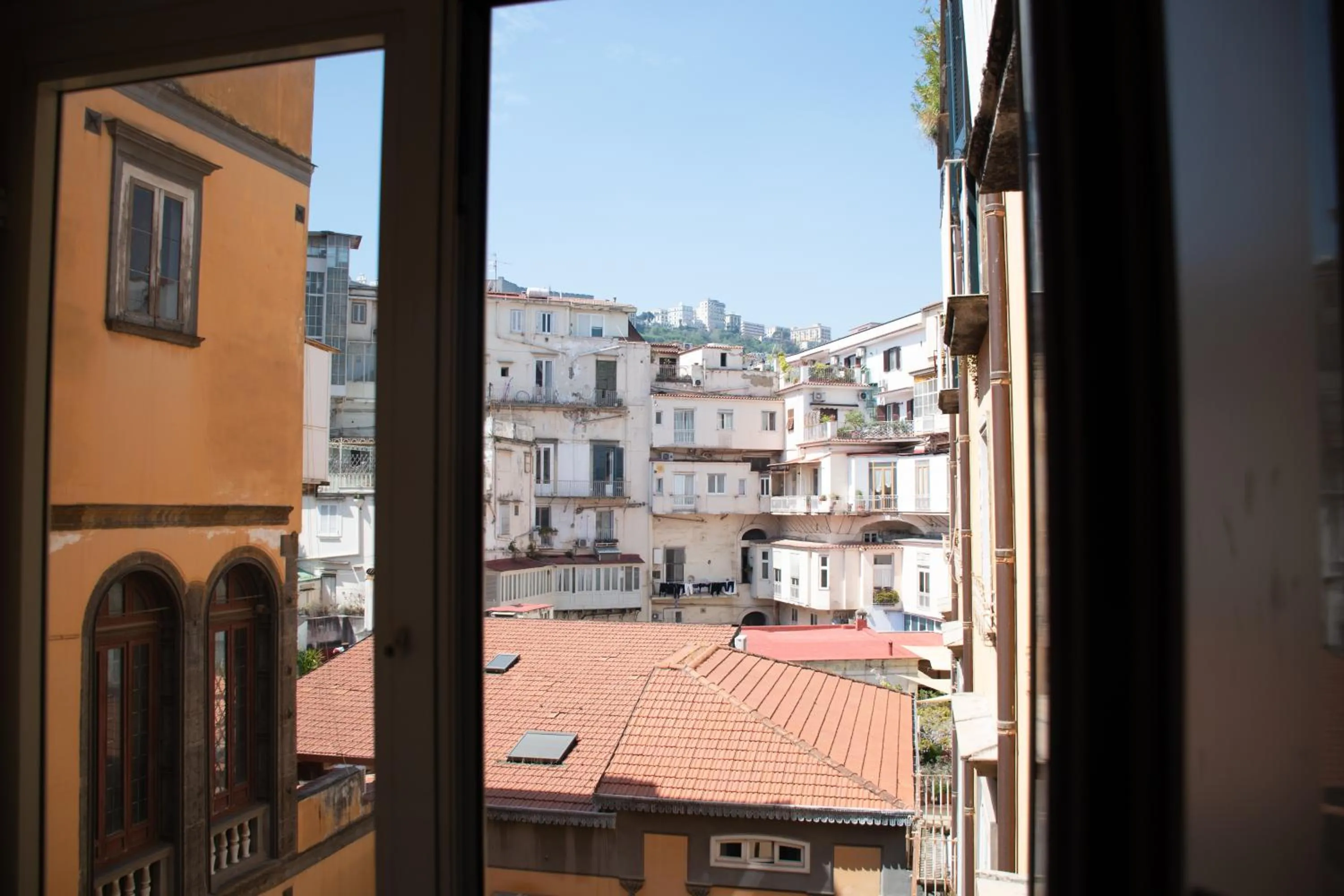 Inner courtyard view in Maison Degas-Dimora di Charme