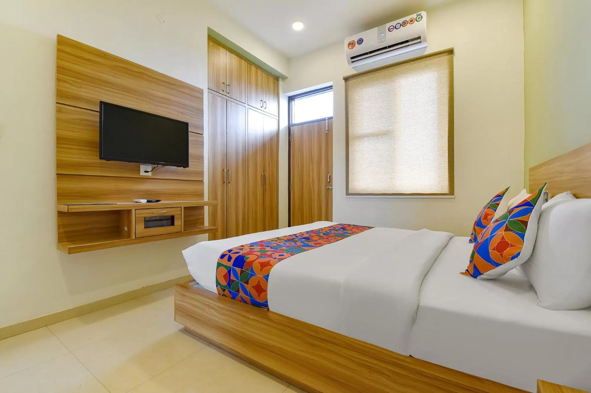 Bed in FabHotel Oxus