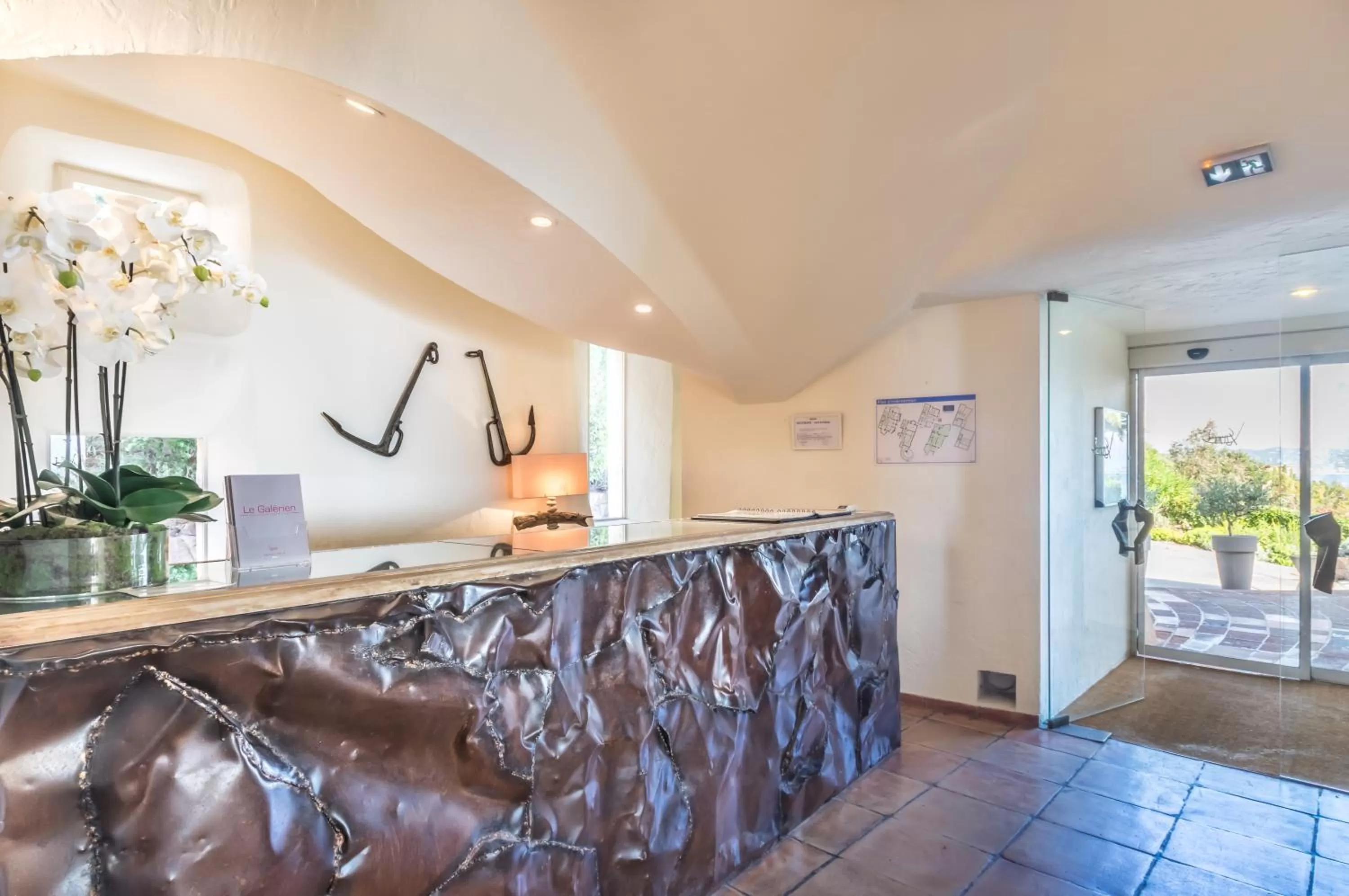 Facade/entrance in Hôtel Club Port La Galère