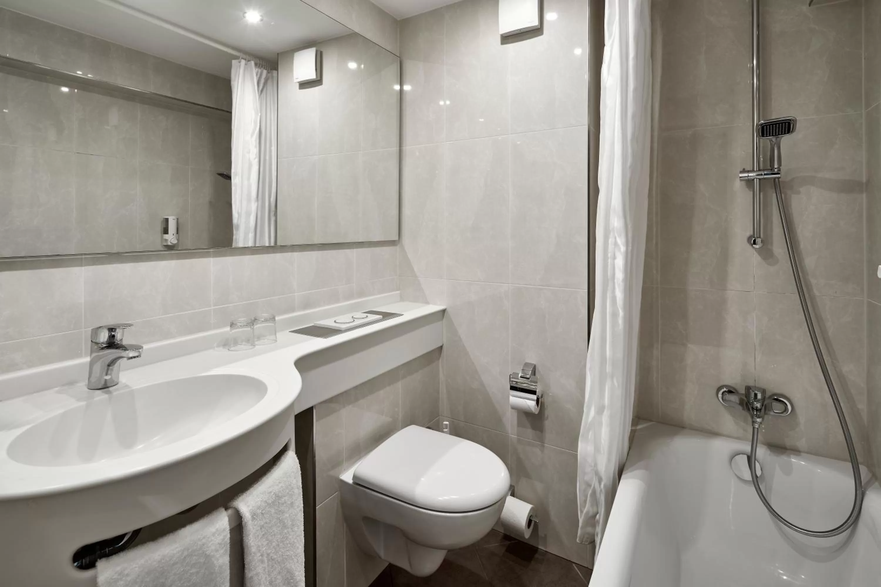 Bathroom in Hotel Kraft