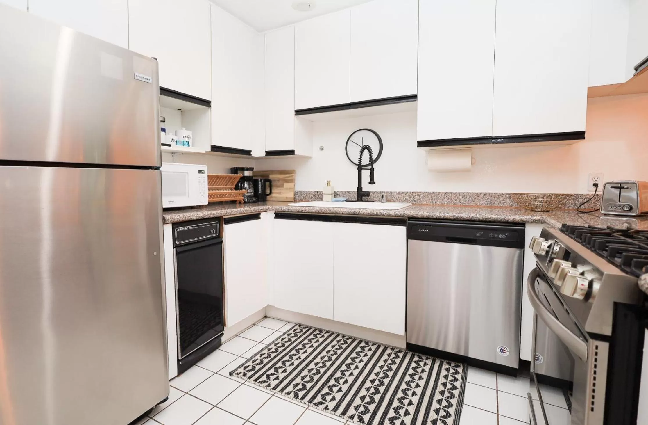 Kitchen/Kitchenette in The Clouds