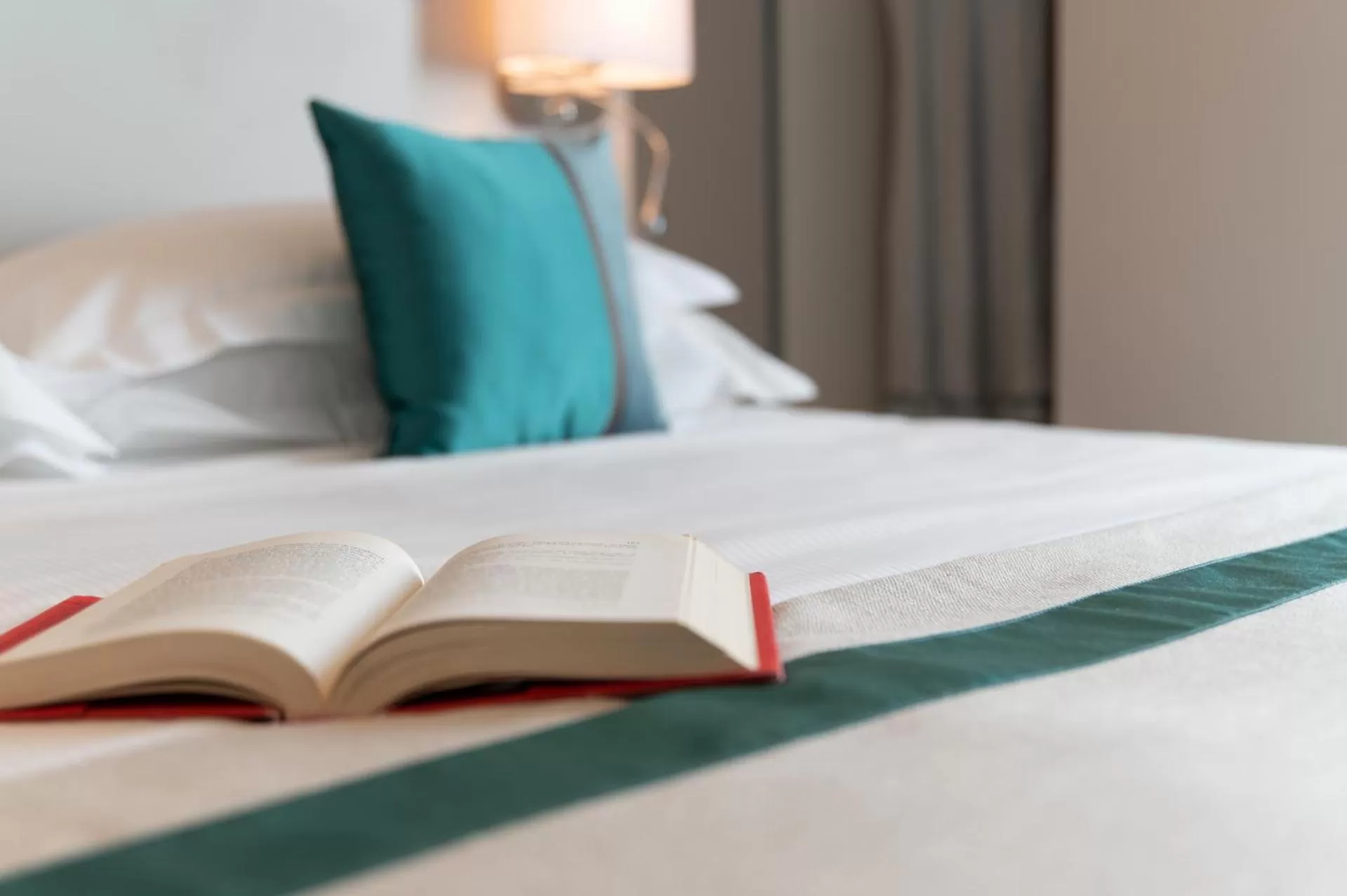 Bed in Hotel Monte Rosa