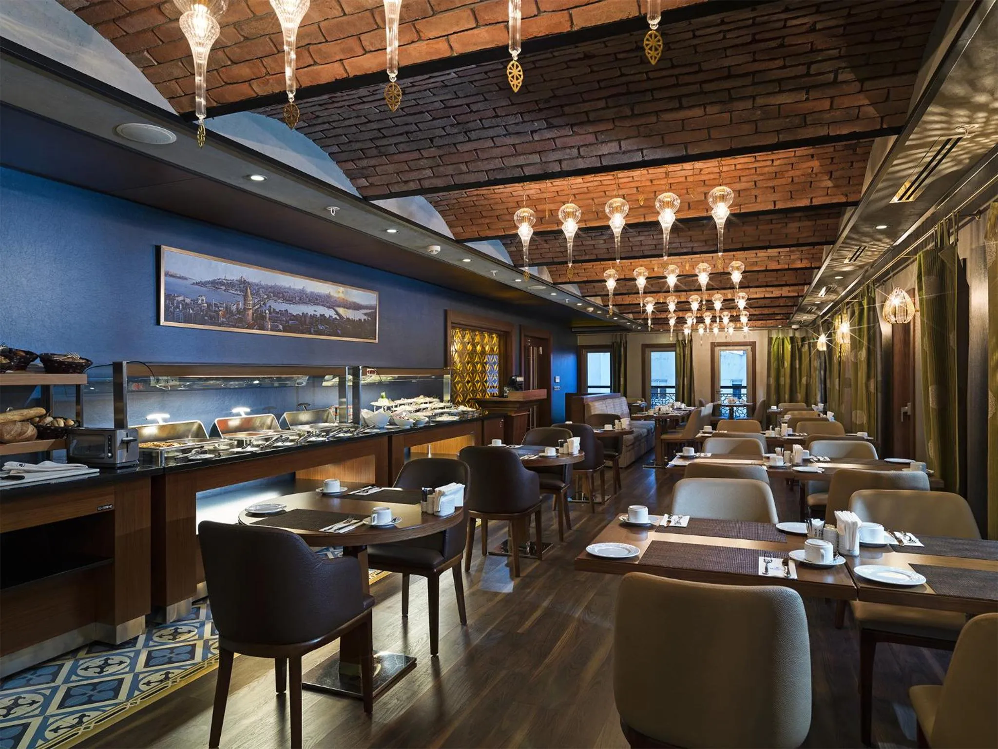 Restaurant/places to eat in Manesol Boutique Galata