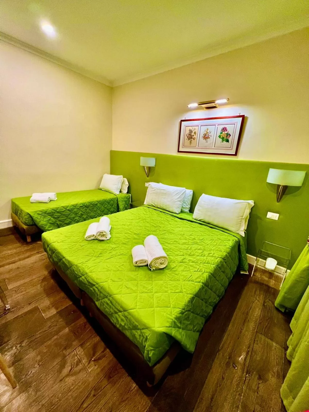 Bed in Quirinale luxury suite Roma