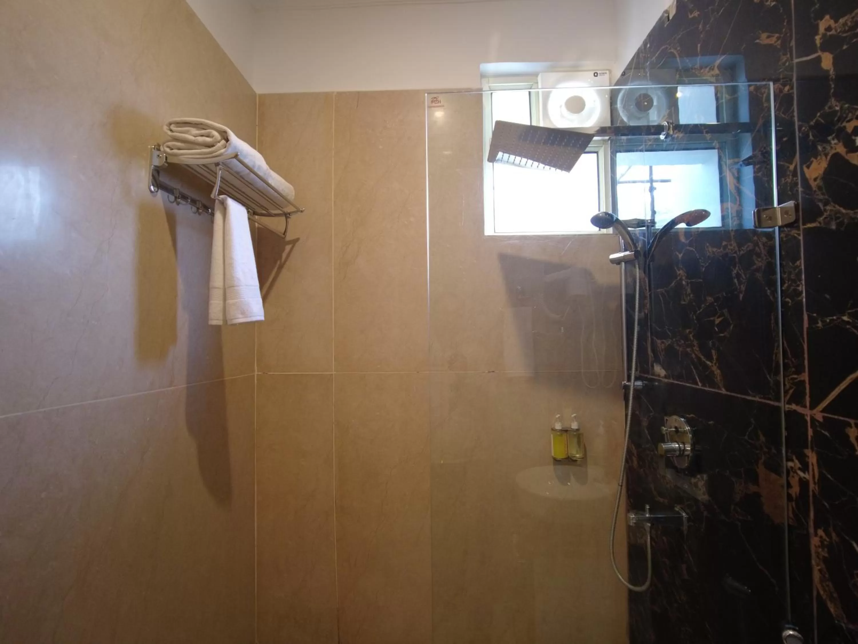 Bathroom in Kamay The Grand Alova