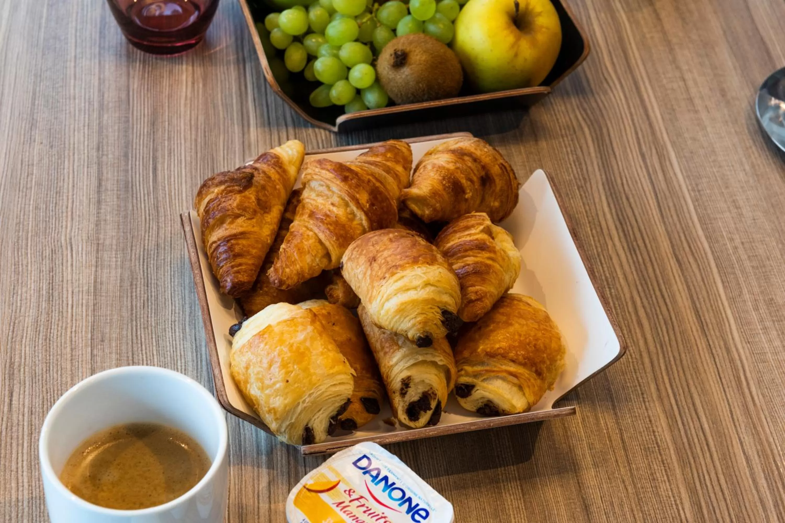 Breakfast in Hôtel Novotel Valenciennes