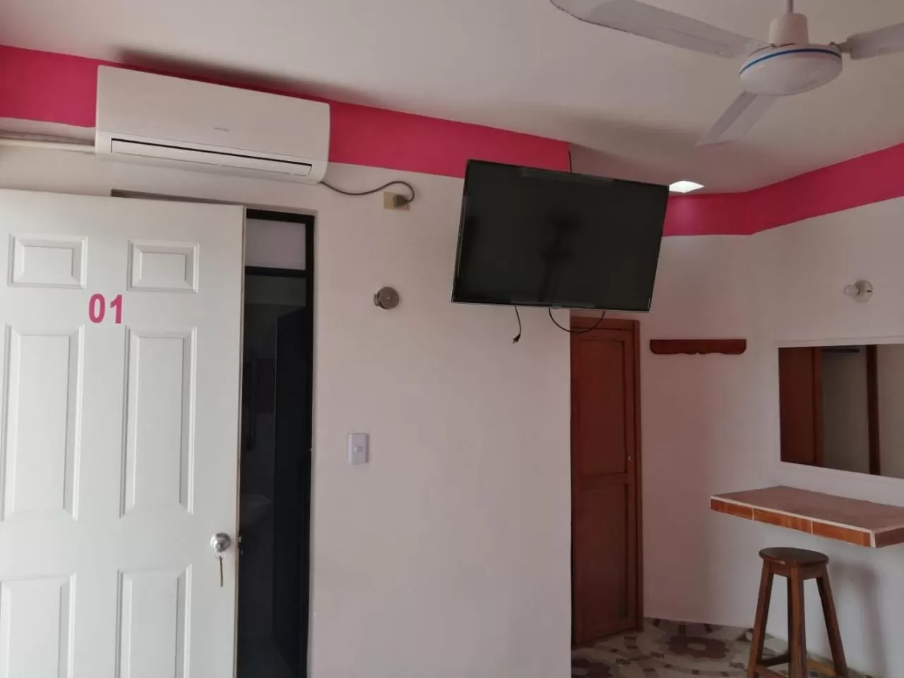 TV/Entertainment Center in Hotel & Restaurant D´Concepción